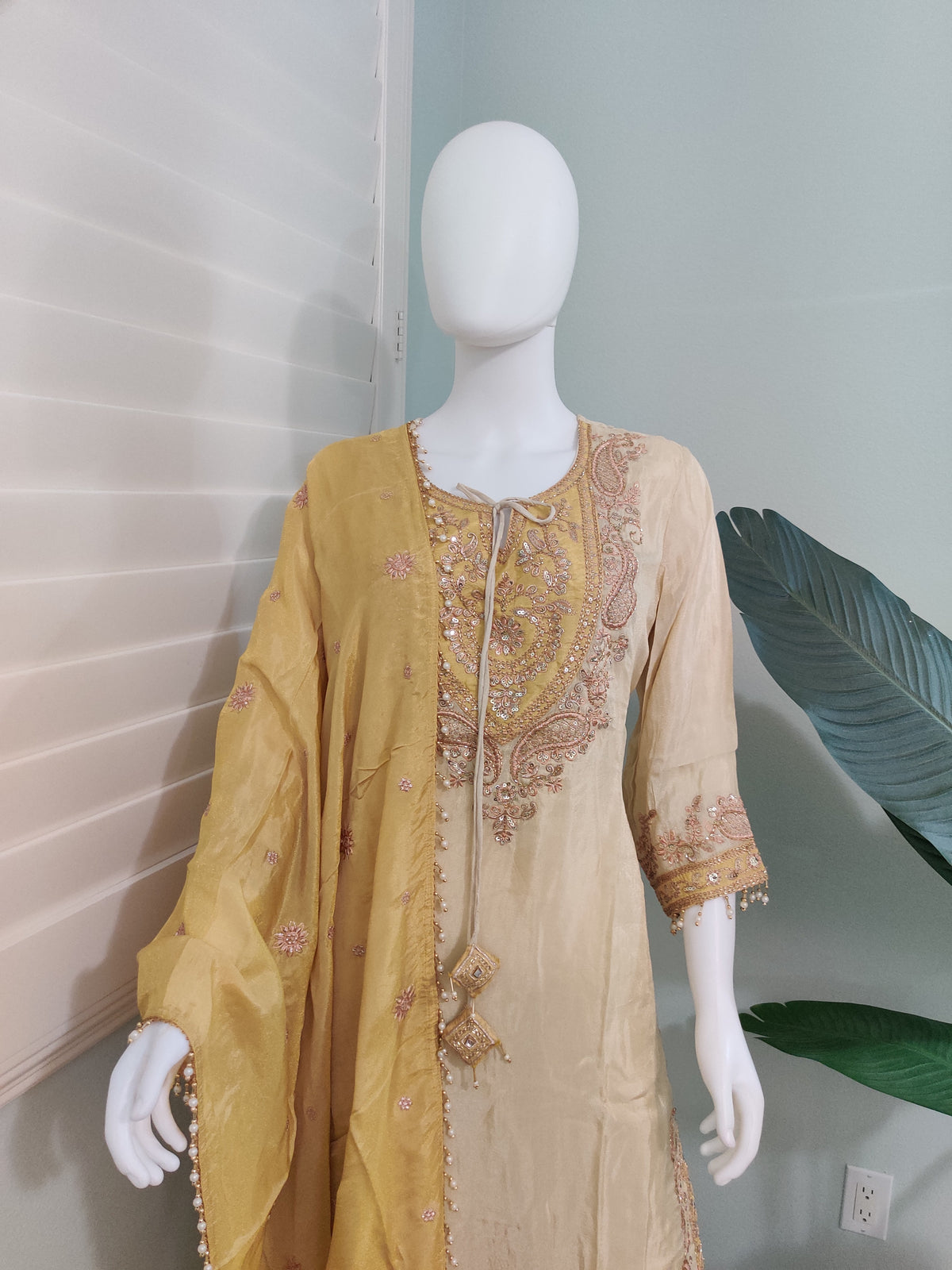 Festive Wear Embroidered Kurta Set