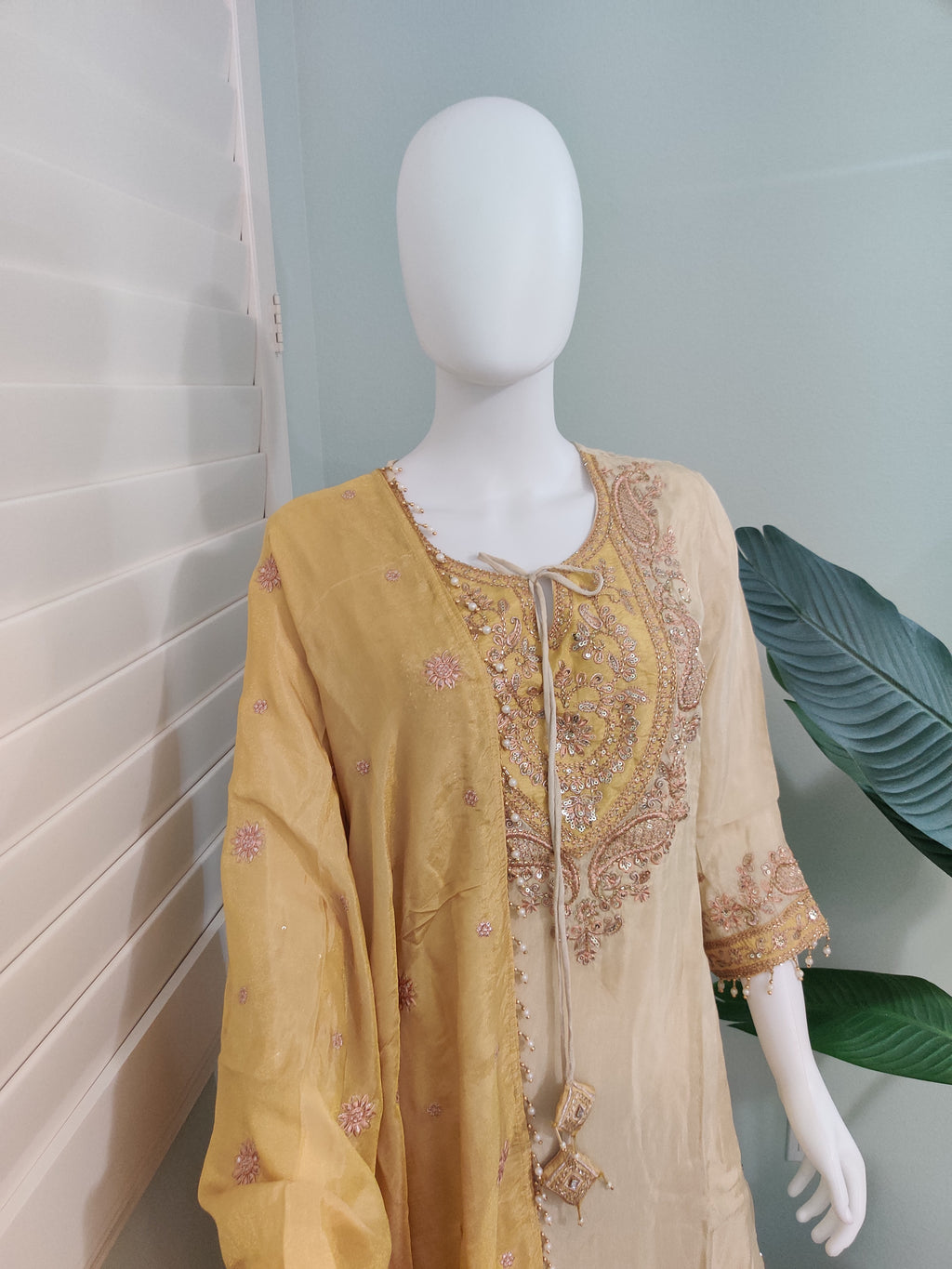 Festive Wear Embroidered Kurta Set