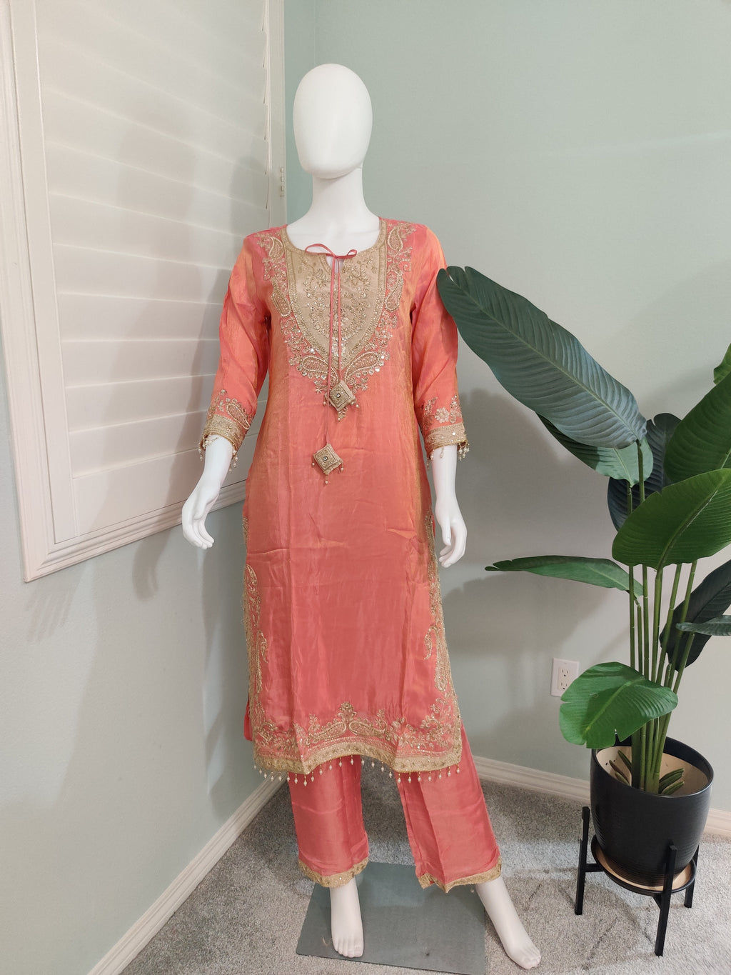 Festive Wear Embroidered Kurta Set