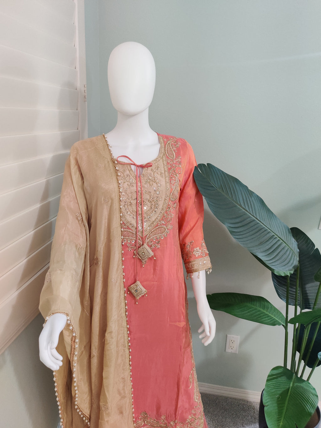 Festive Wear Embroidered Kurta Set