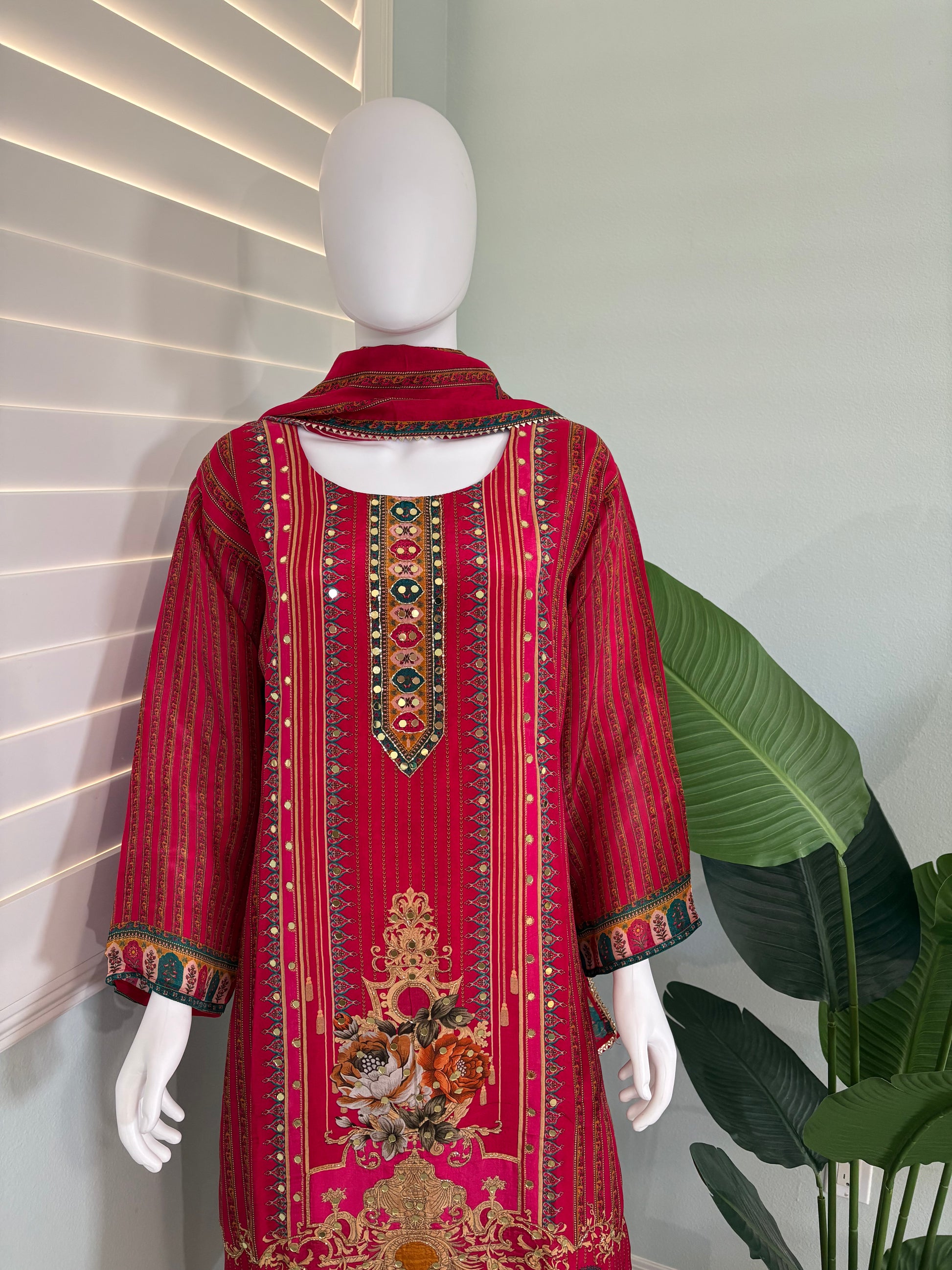 Crepe Silk Mirror Work Kurta Set Plus Size