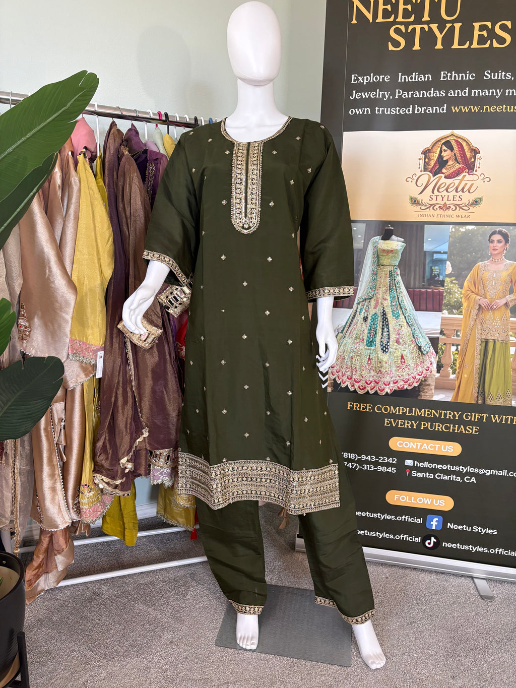Bottle Green Festive Wear Kurta Set