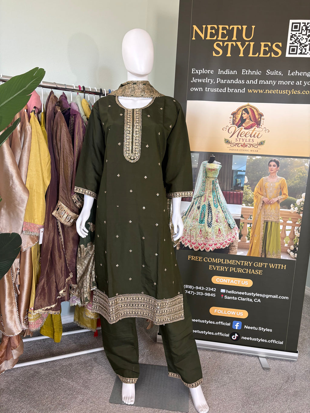 Bottle Green Festive Wear Kurta Set