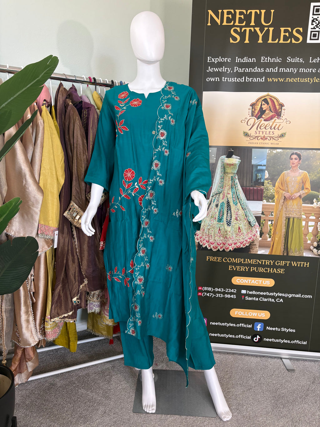 Teal Embroidered Cotton Kurta Set