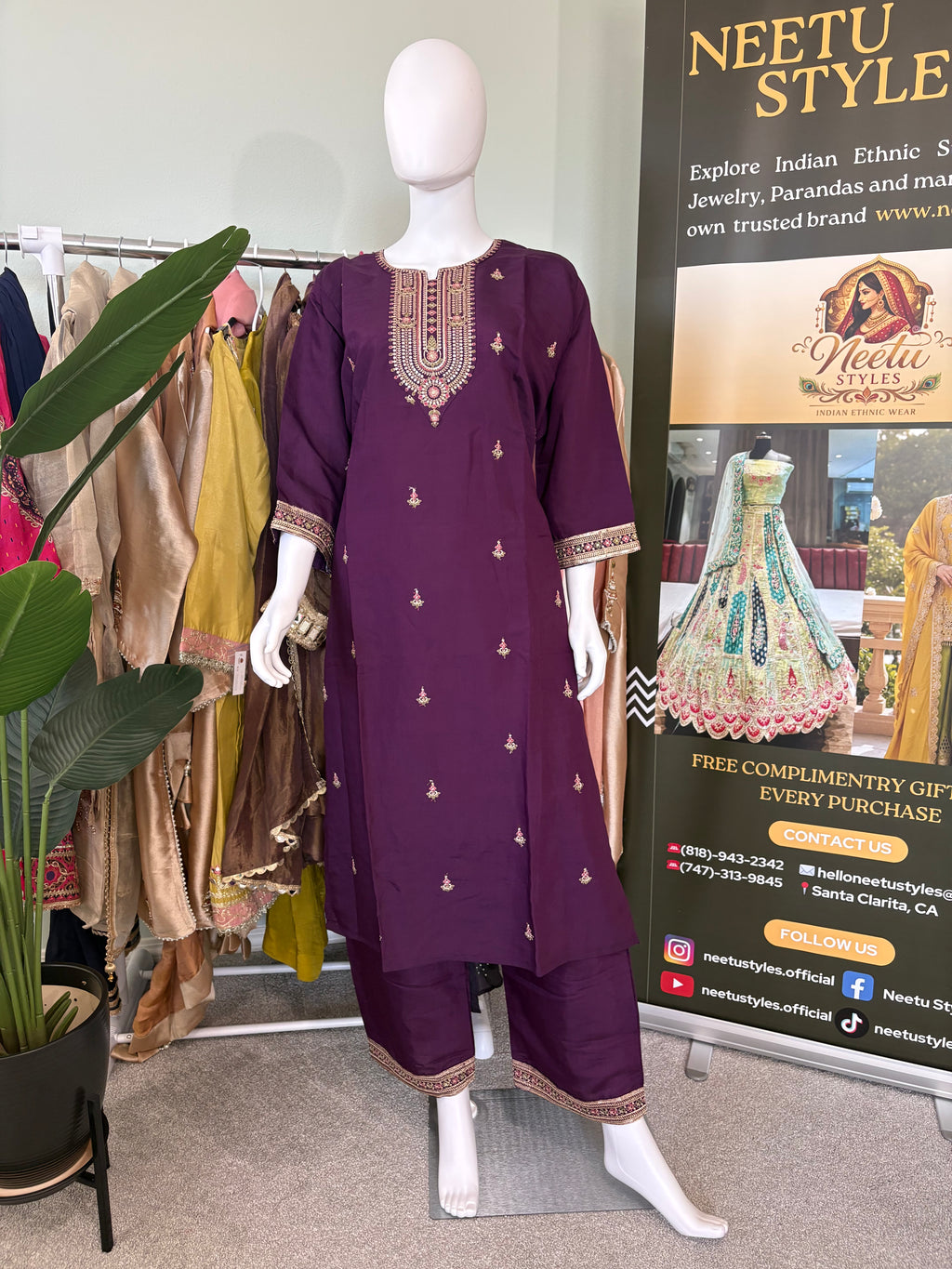 Dola Silk Festive Wear Embroidered Kurta Set