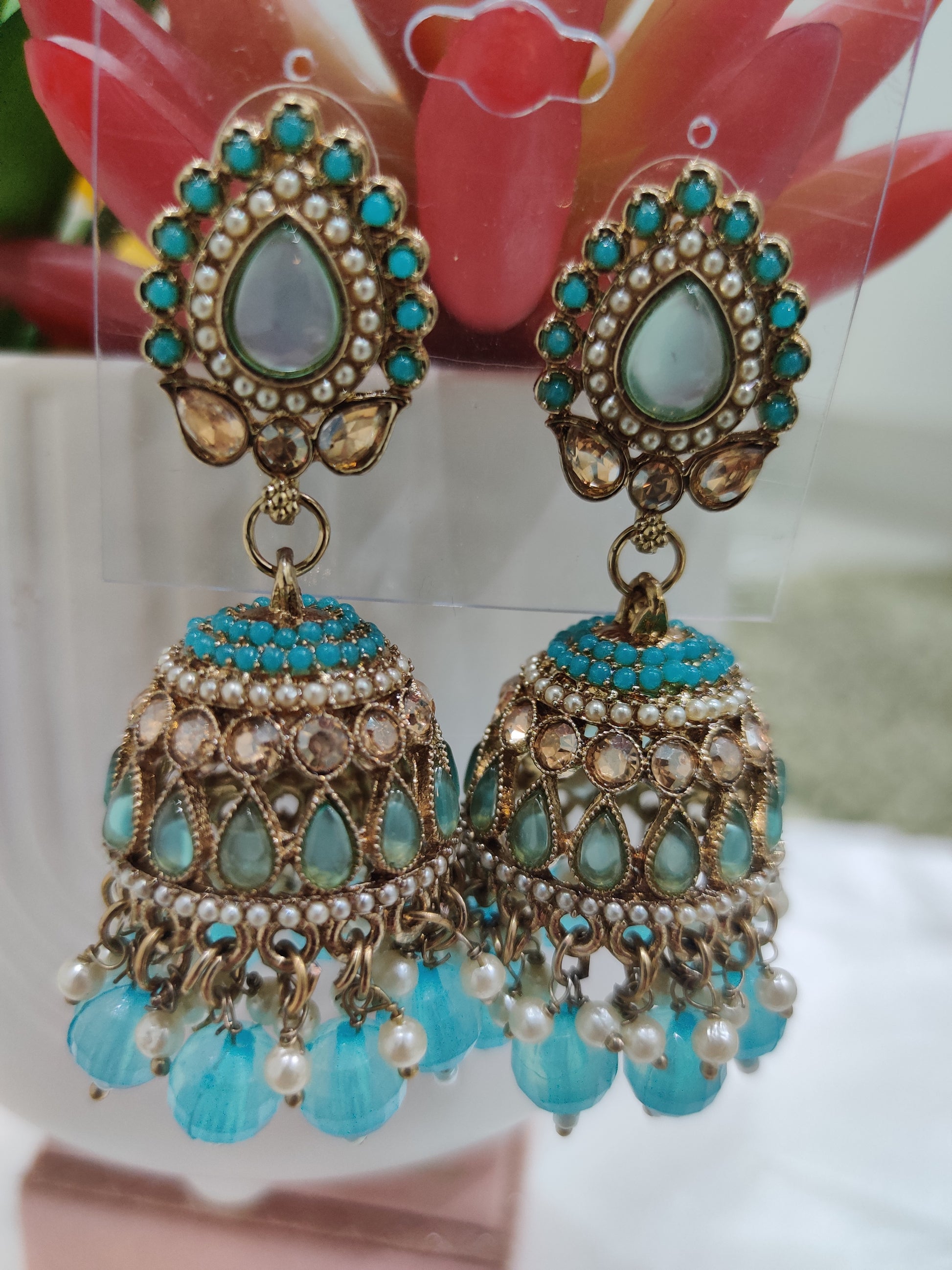Elegant Jhumka Set