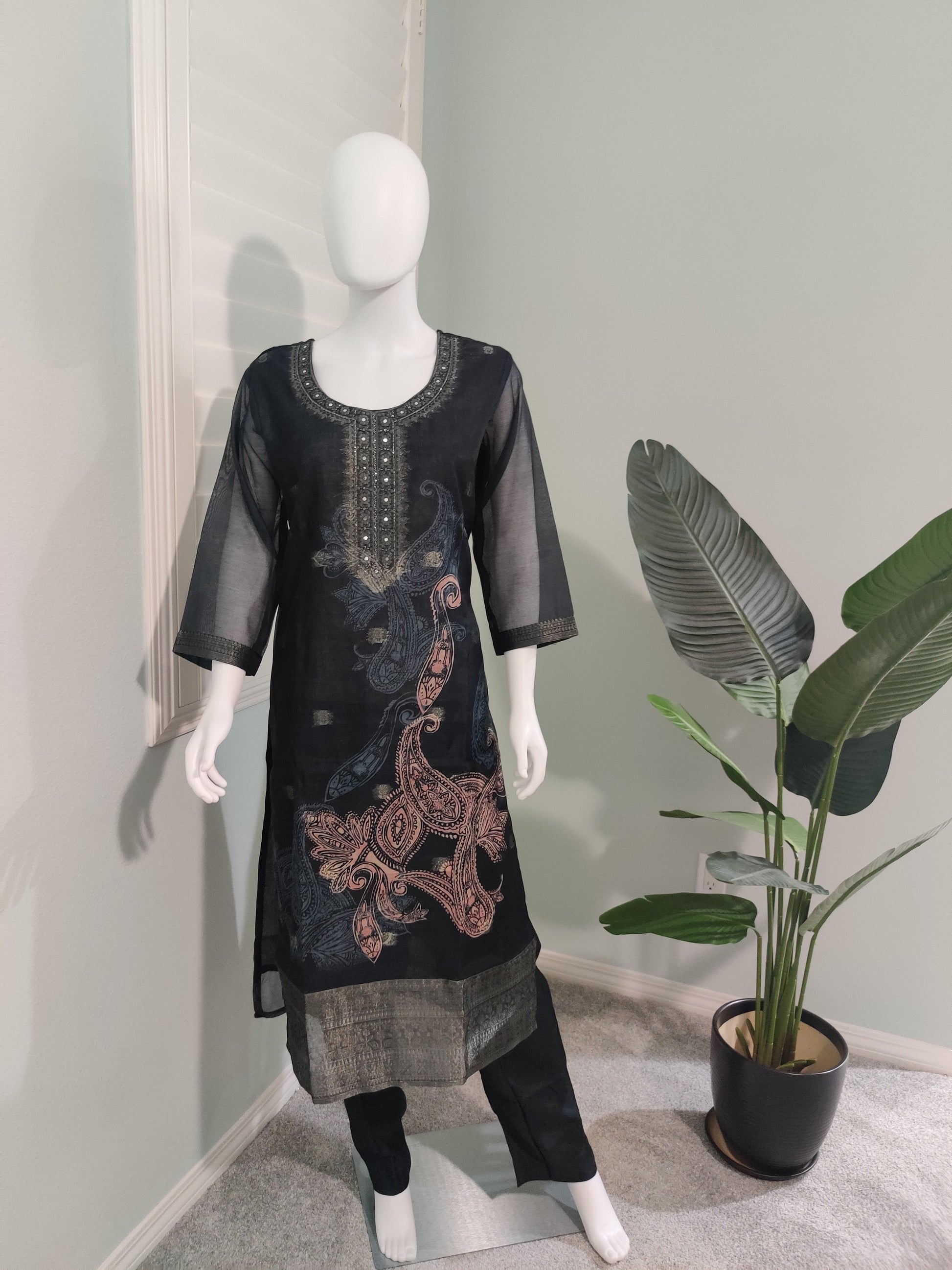 Black Chanderi Silk Kurta Set with Beige Banarasi Dupatta