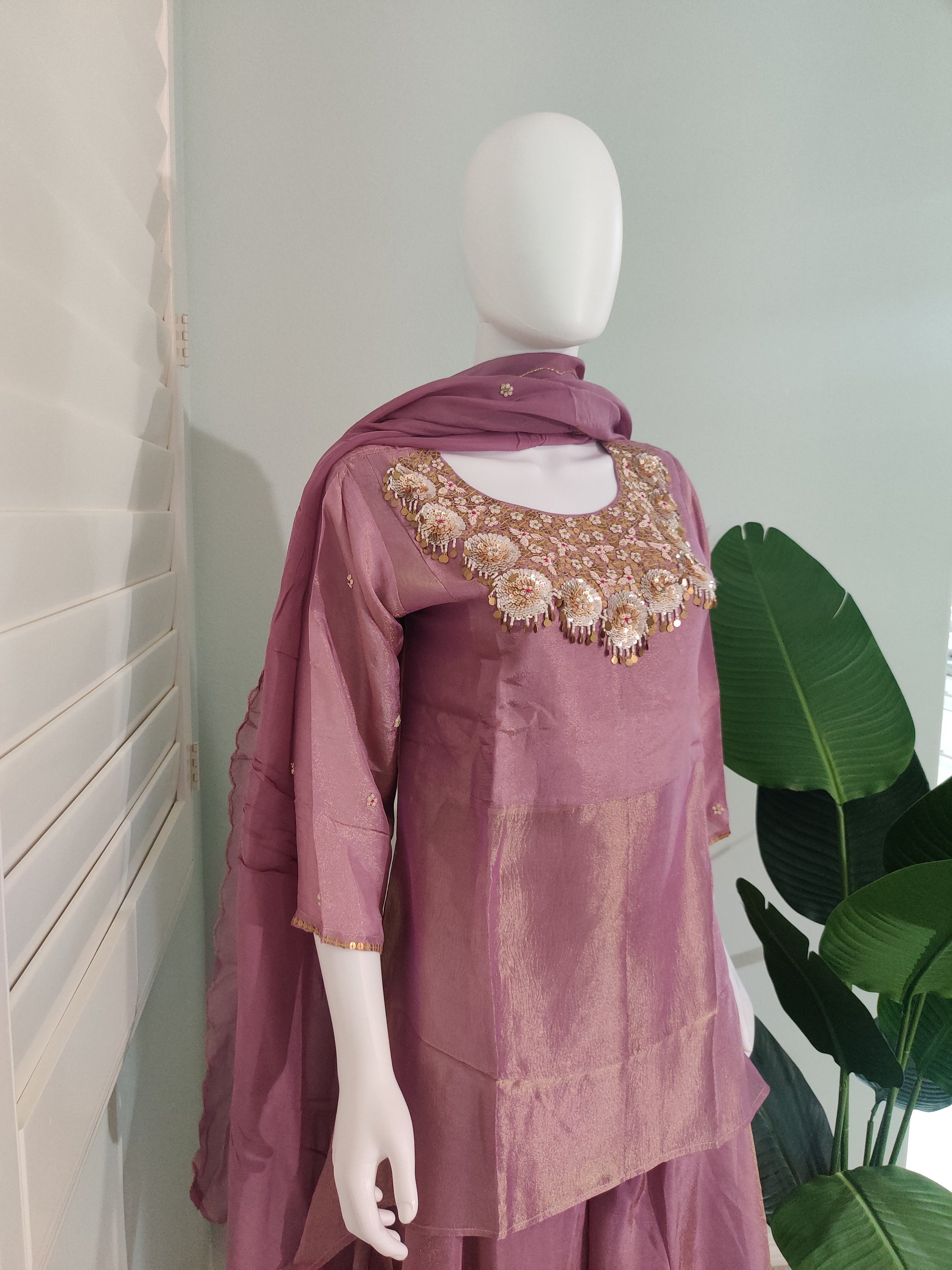 Tissue Shimmer Palazzo Suit – Regal Radiance in Every Thread