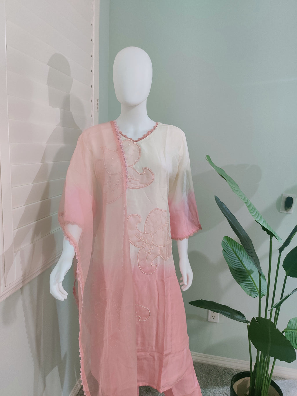 Off white and Pink Pastel Ombre Muslin Silk Suit