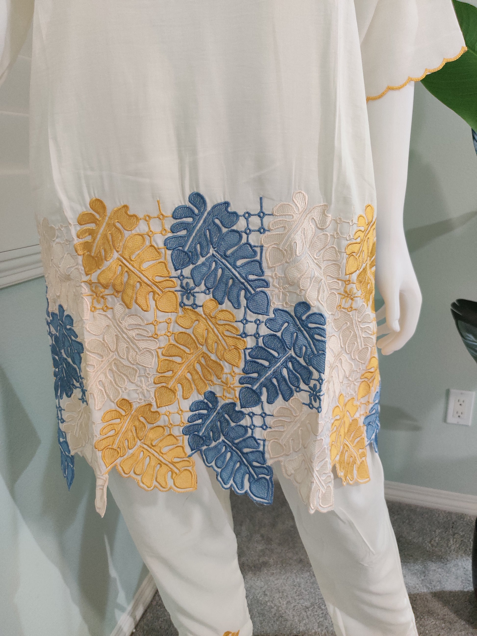 White Breeze Leaf-Embroidered Co-ord Set