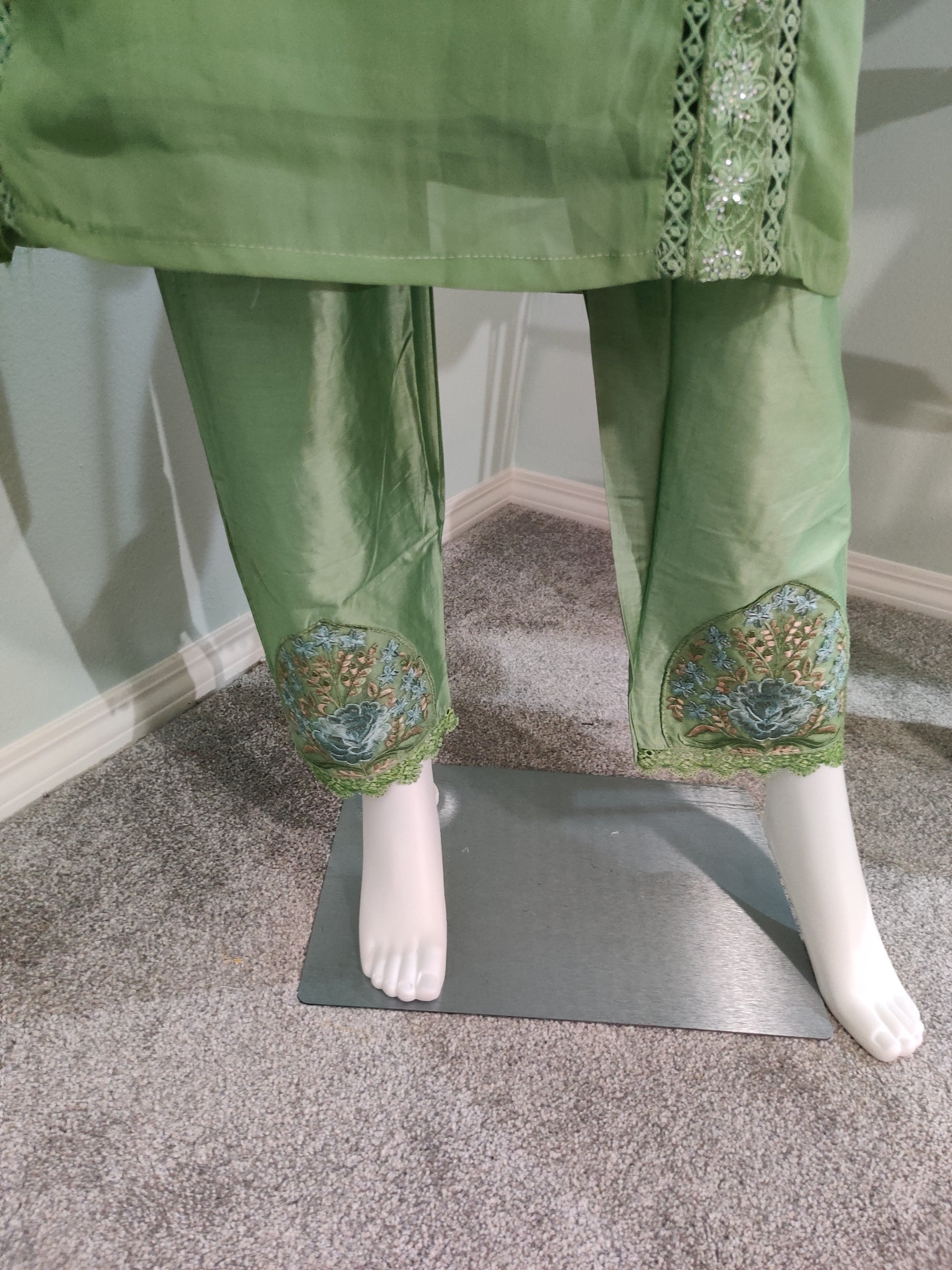 Mint Meadow Embroidered Pakistani Kurta Set