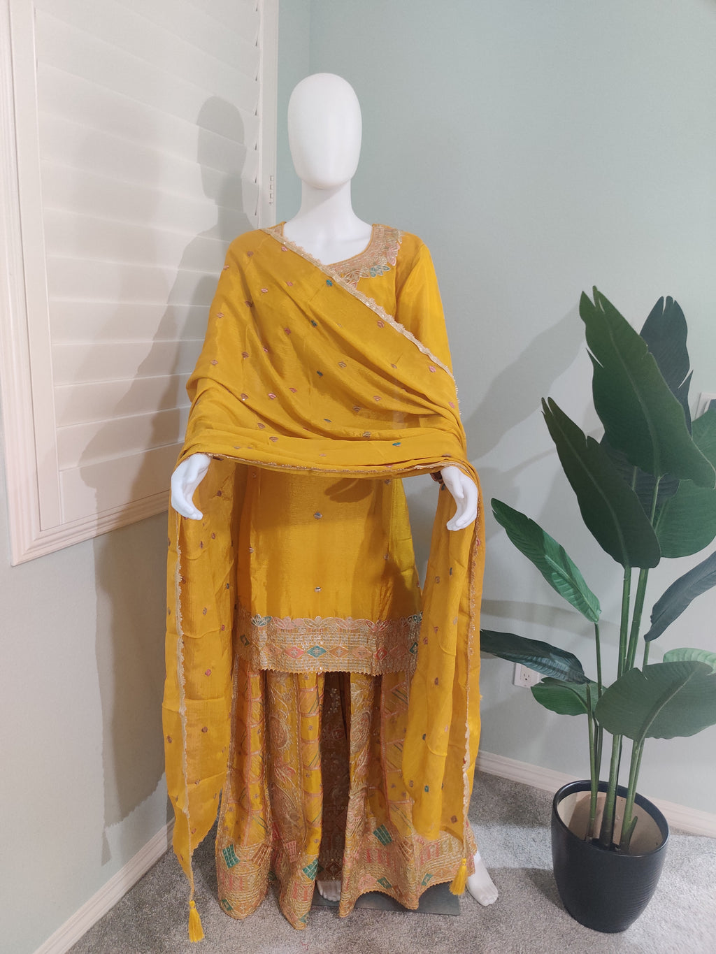 ✨ Chinon Base Heavy Palazzo Kurta Set