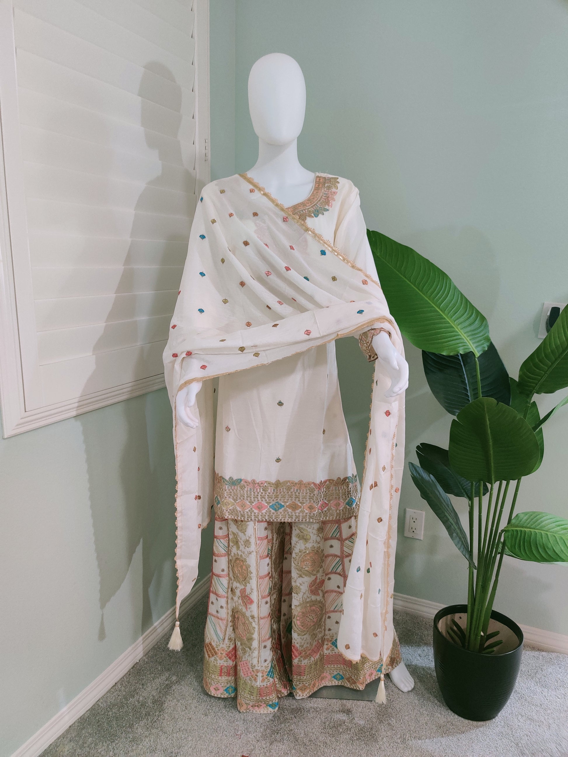 ✨ Chinon Base Heavy Palazzo Kurta Set