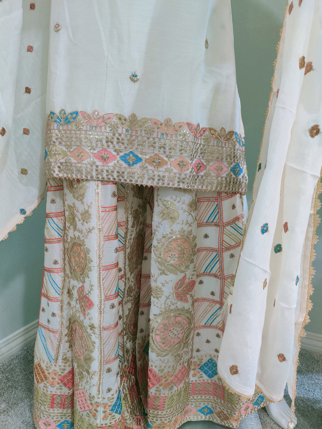 ✨ Chinon Base Heavy Palazzo Kurta Set