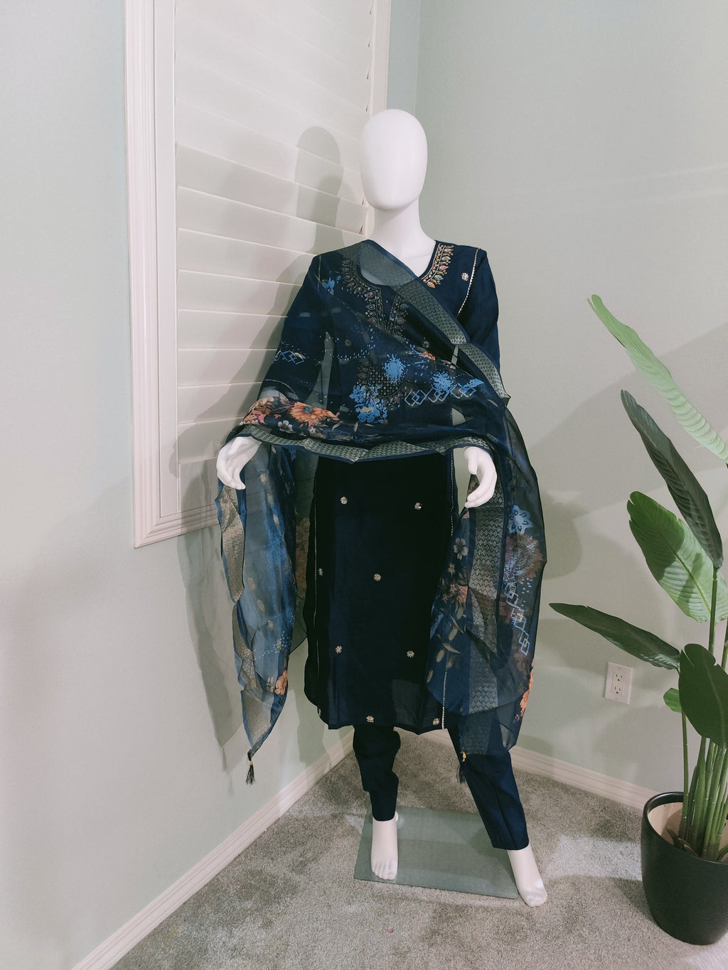 Roman Silk Festive Kurta Set with Banarasi Dupatta