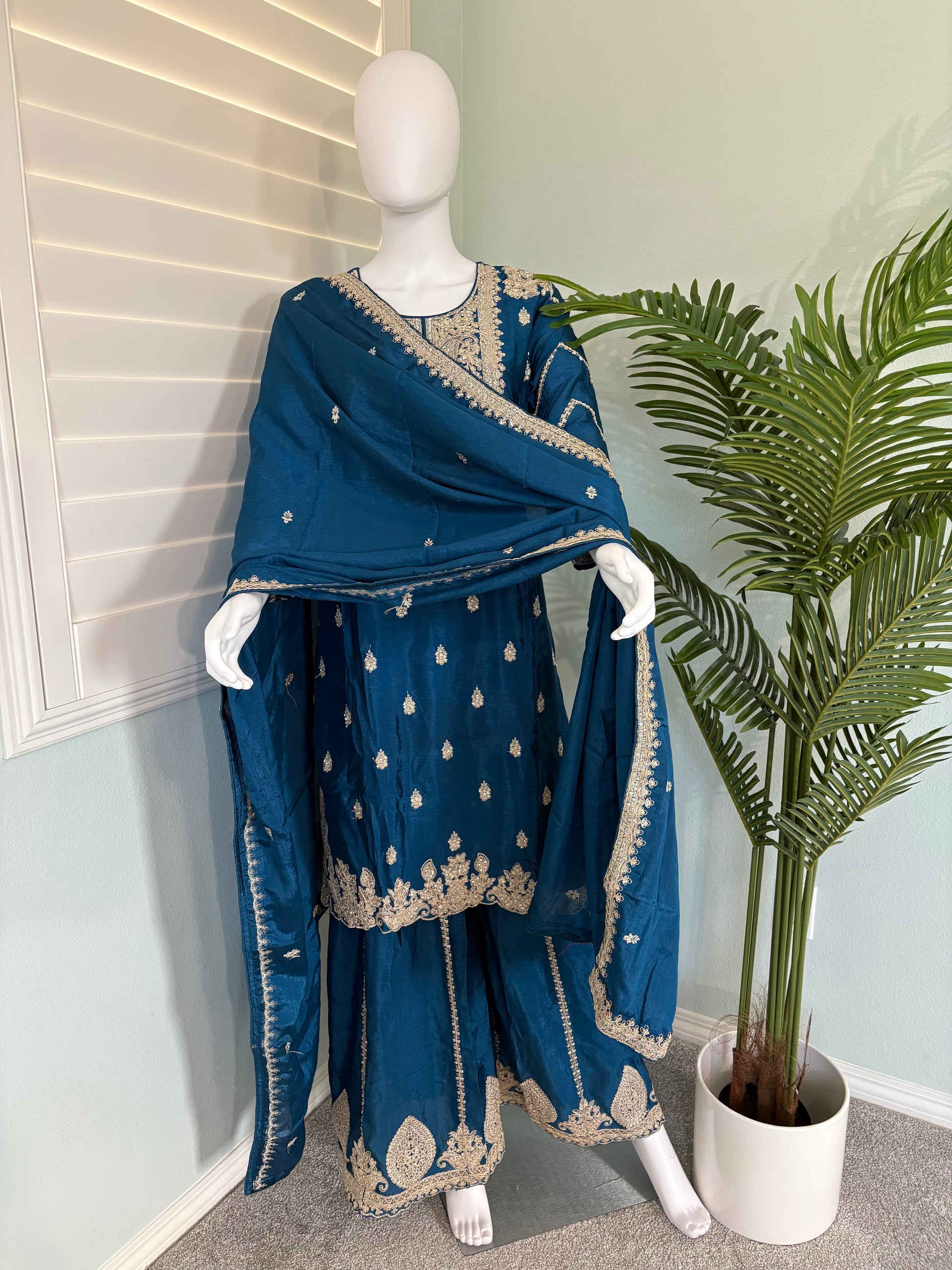 ✨ Heavy Chinon Embroidered Palazzo Set