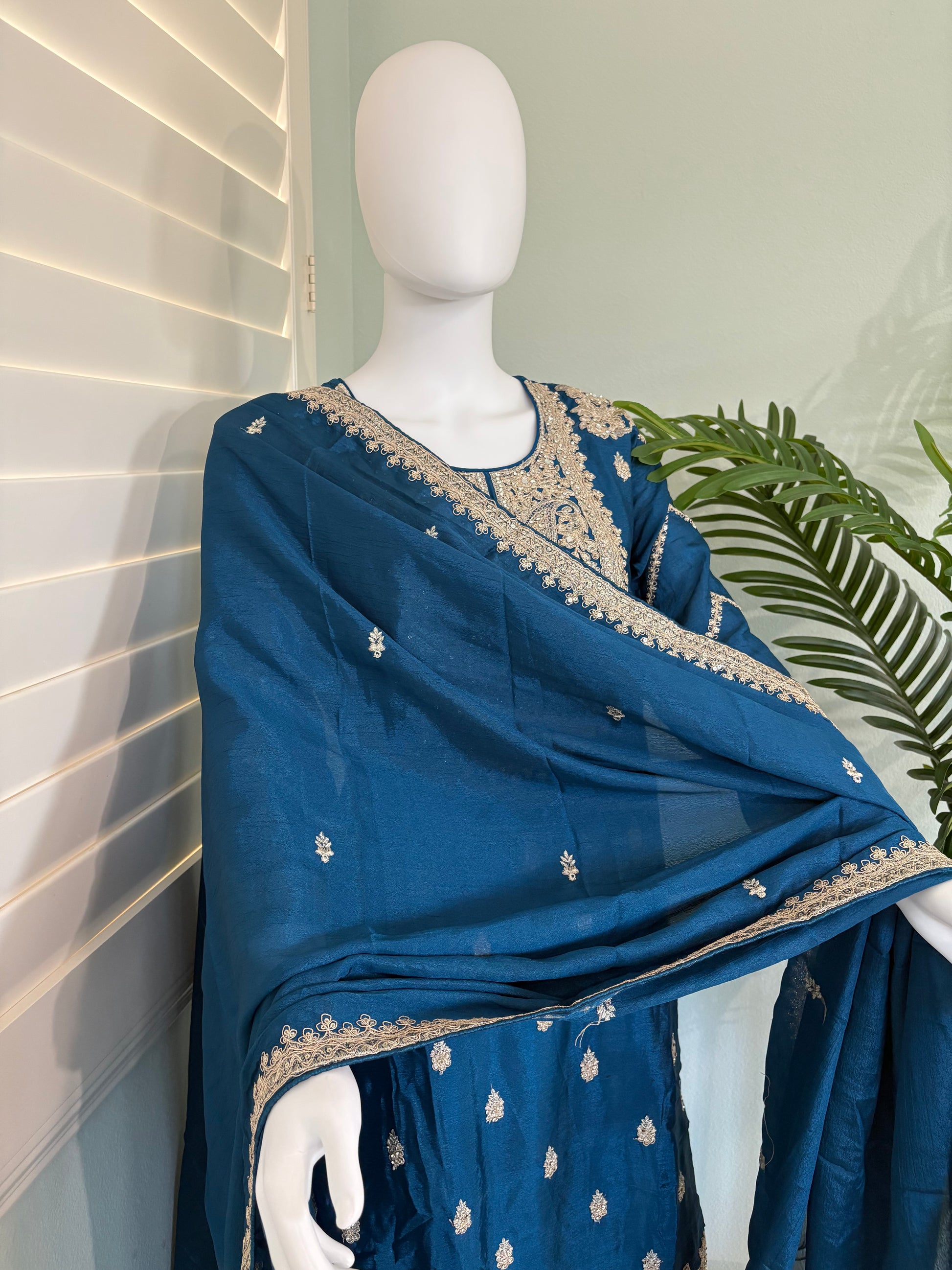 ✨ Heavy Chinon Embroidered Palazzo Set