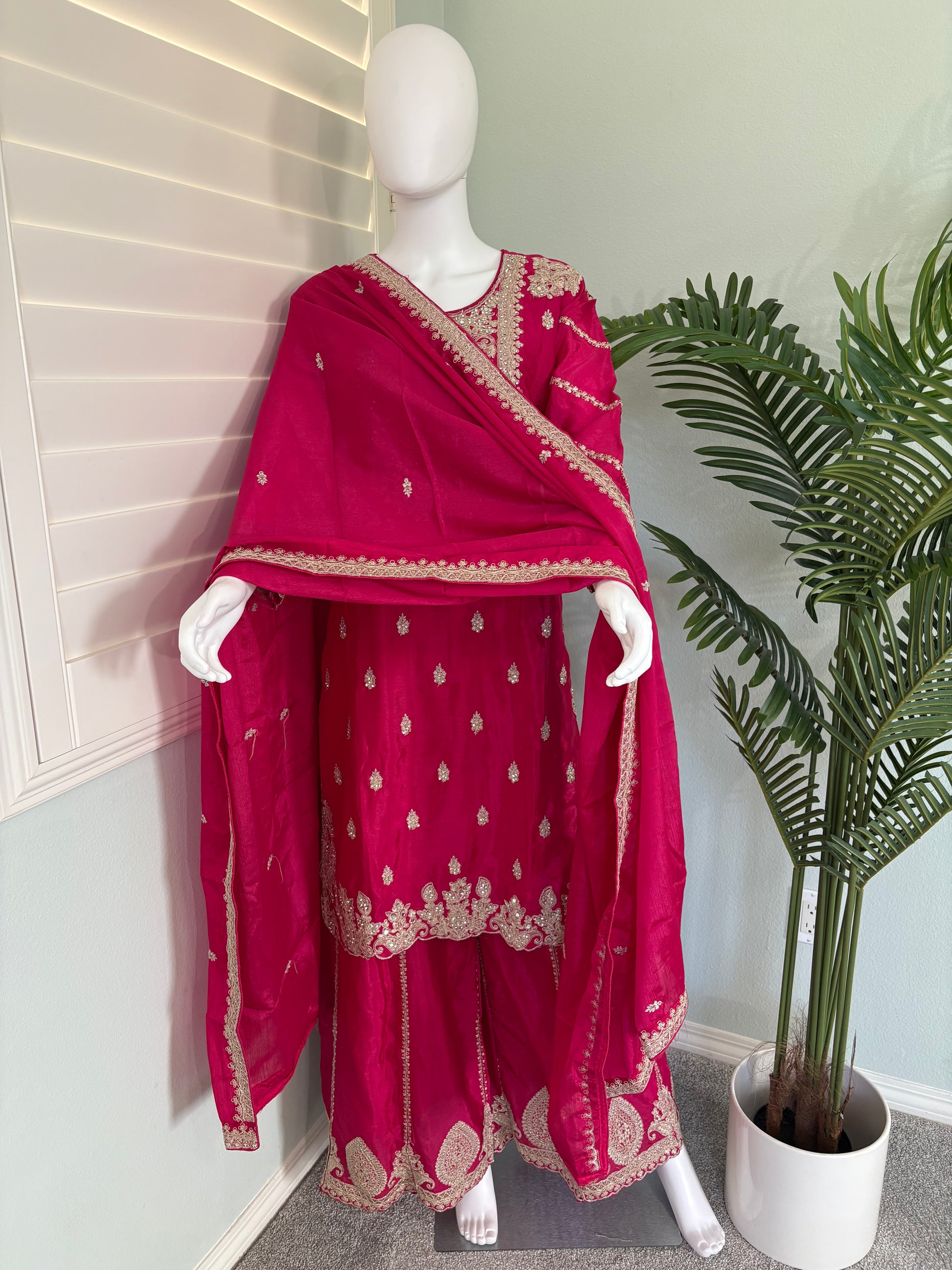 ✨ Heavy Chinon Embroidered Palazzo Set