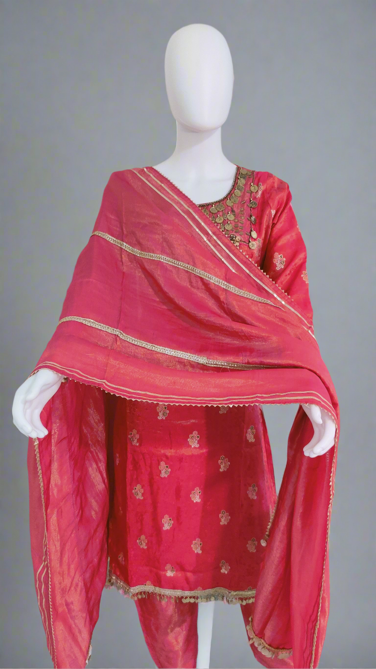 ✨ Shimmer Tissue Retro Indian Style Kurta Set – *Gulabi Noor*