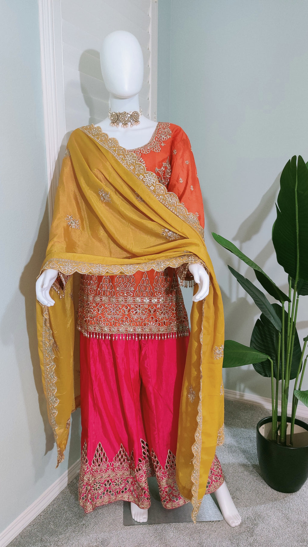 **Festive Radiance: A Tale of Two Ensembles** ✨