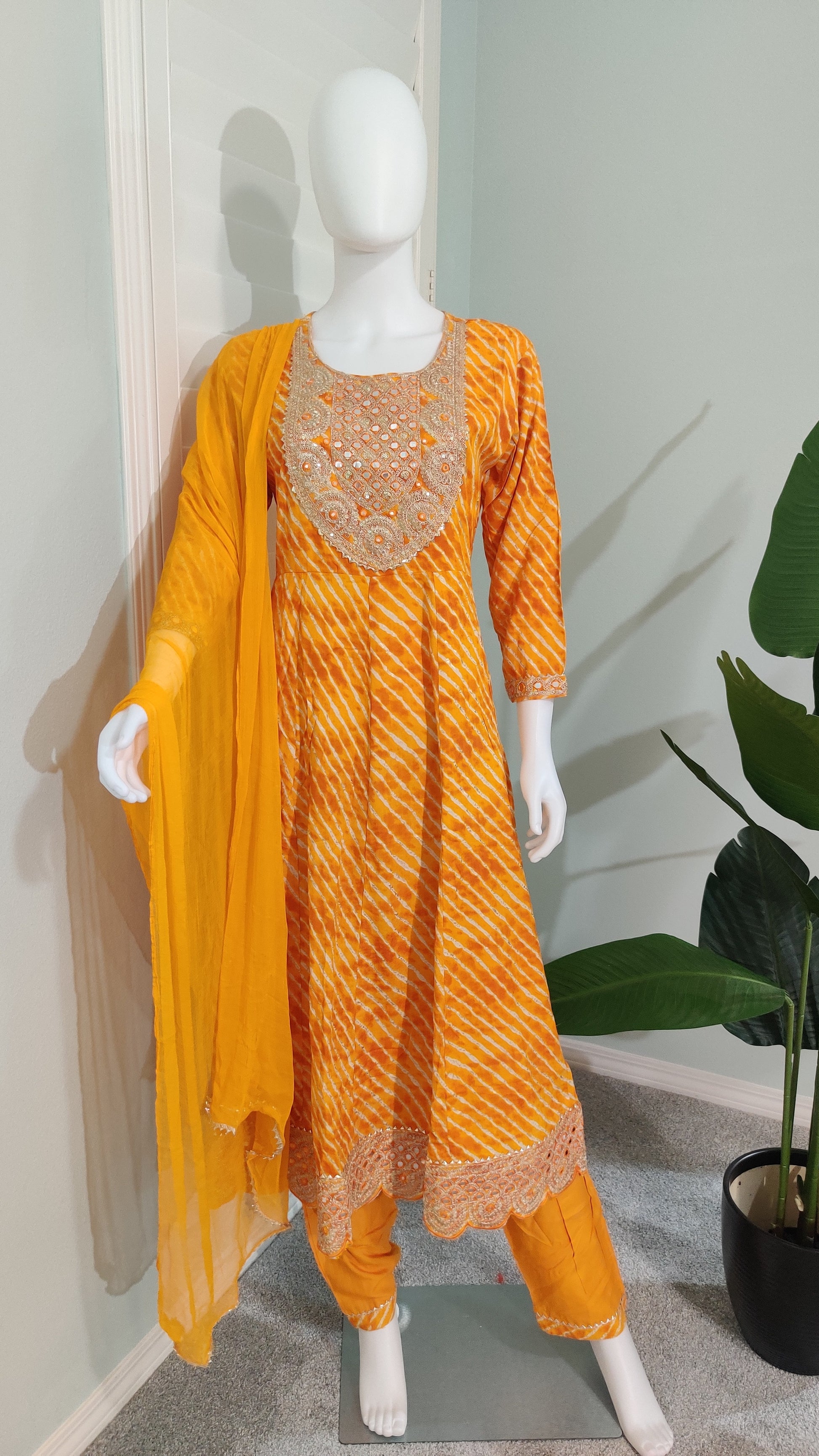Radiance in Every Fold – Bandhej Anarkali Suit