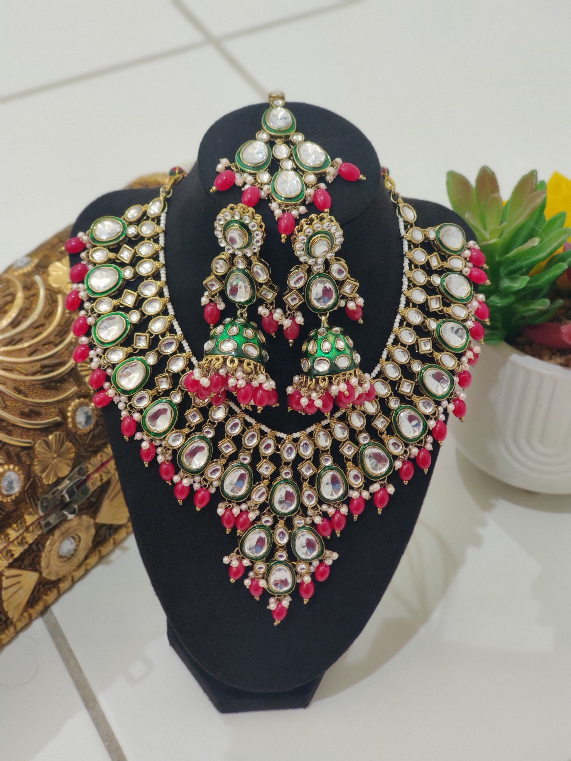 💚 Emerald & Ruby Heritage Kundan Necklace Set