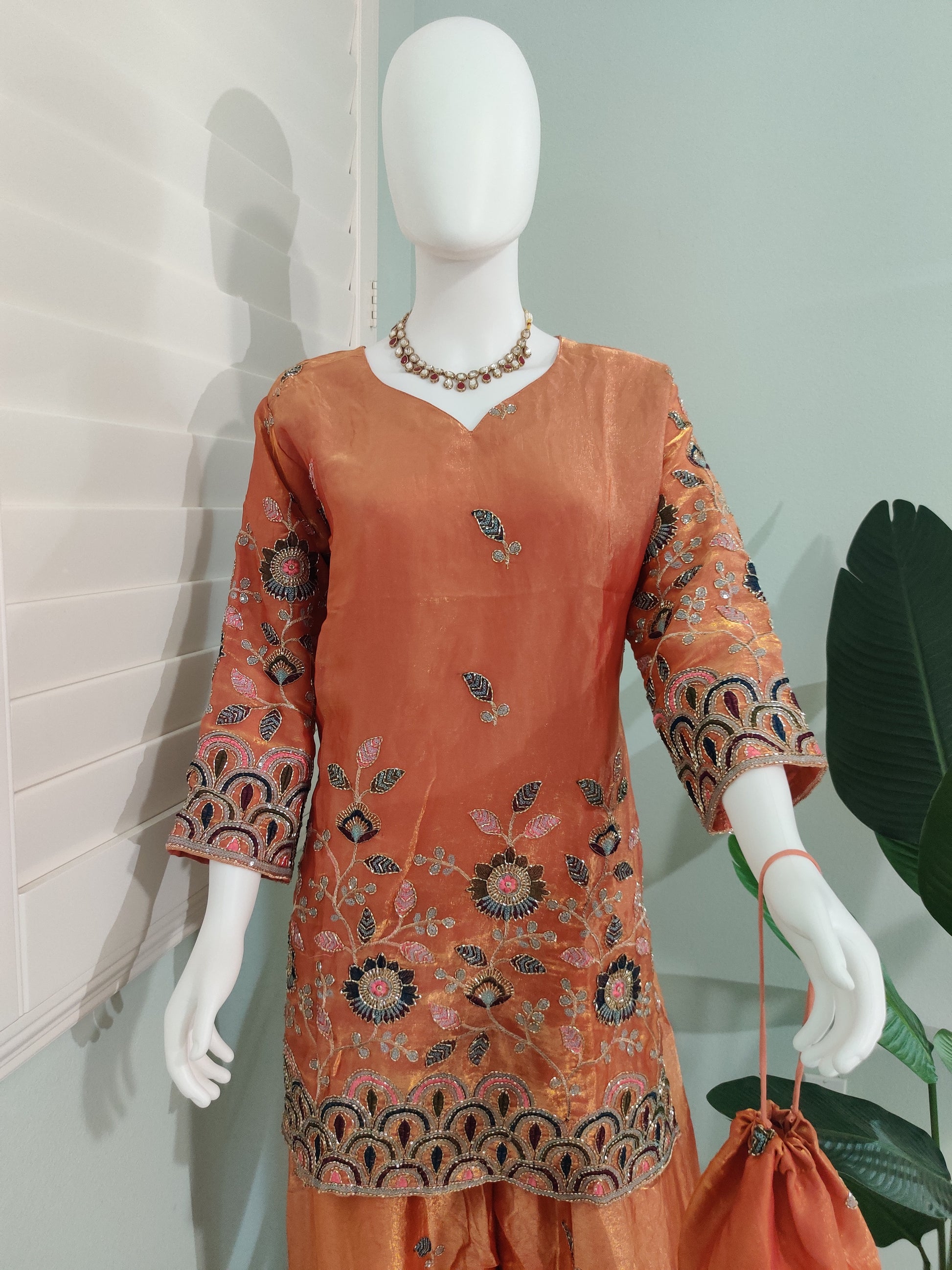 Plus Size Plazzo Suit set in Tissue Shimmer with Potli