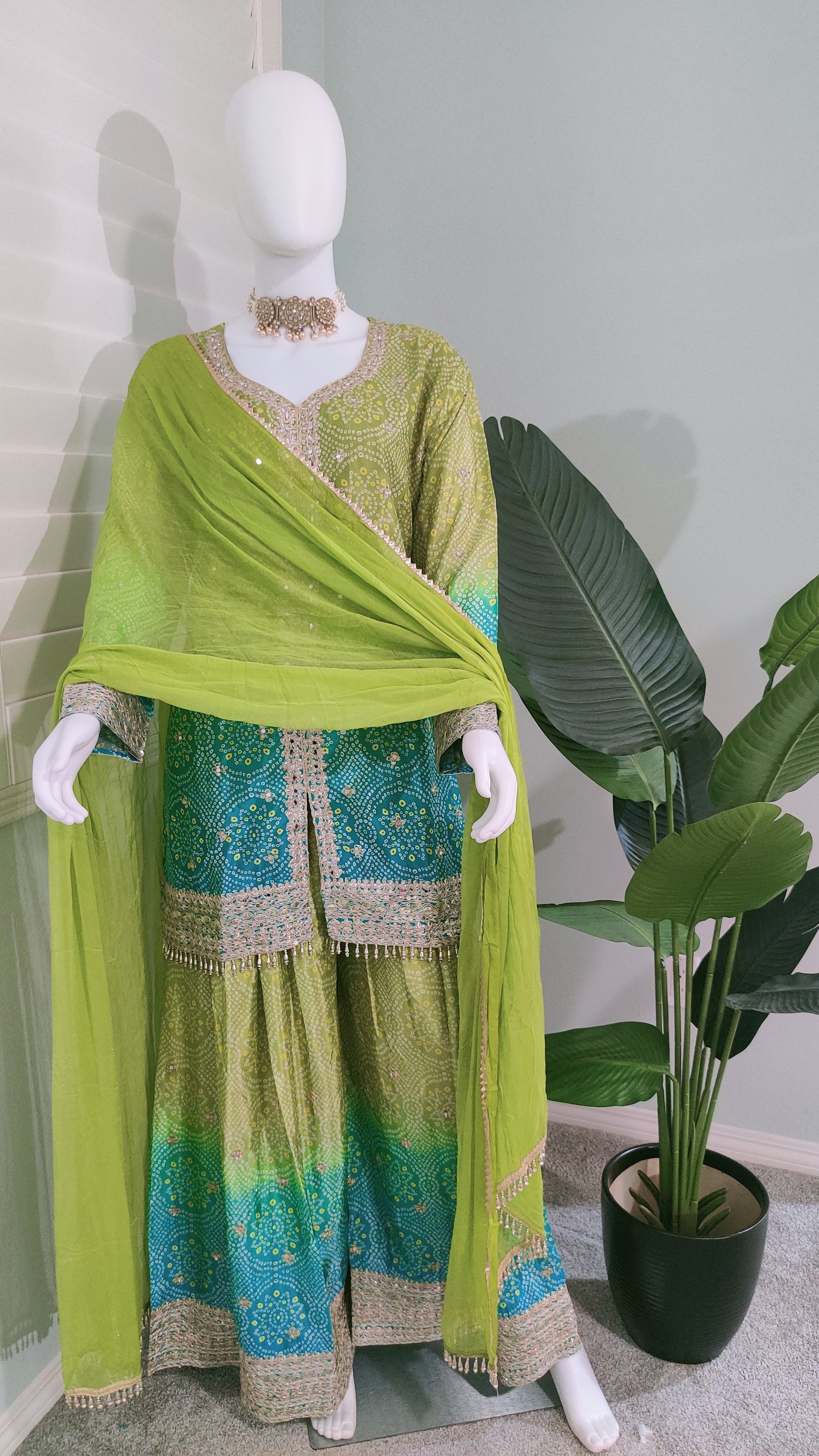 Chinnon Fabric Bandhej Print Heavy Palazzo Kurta Set