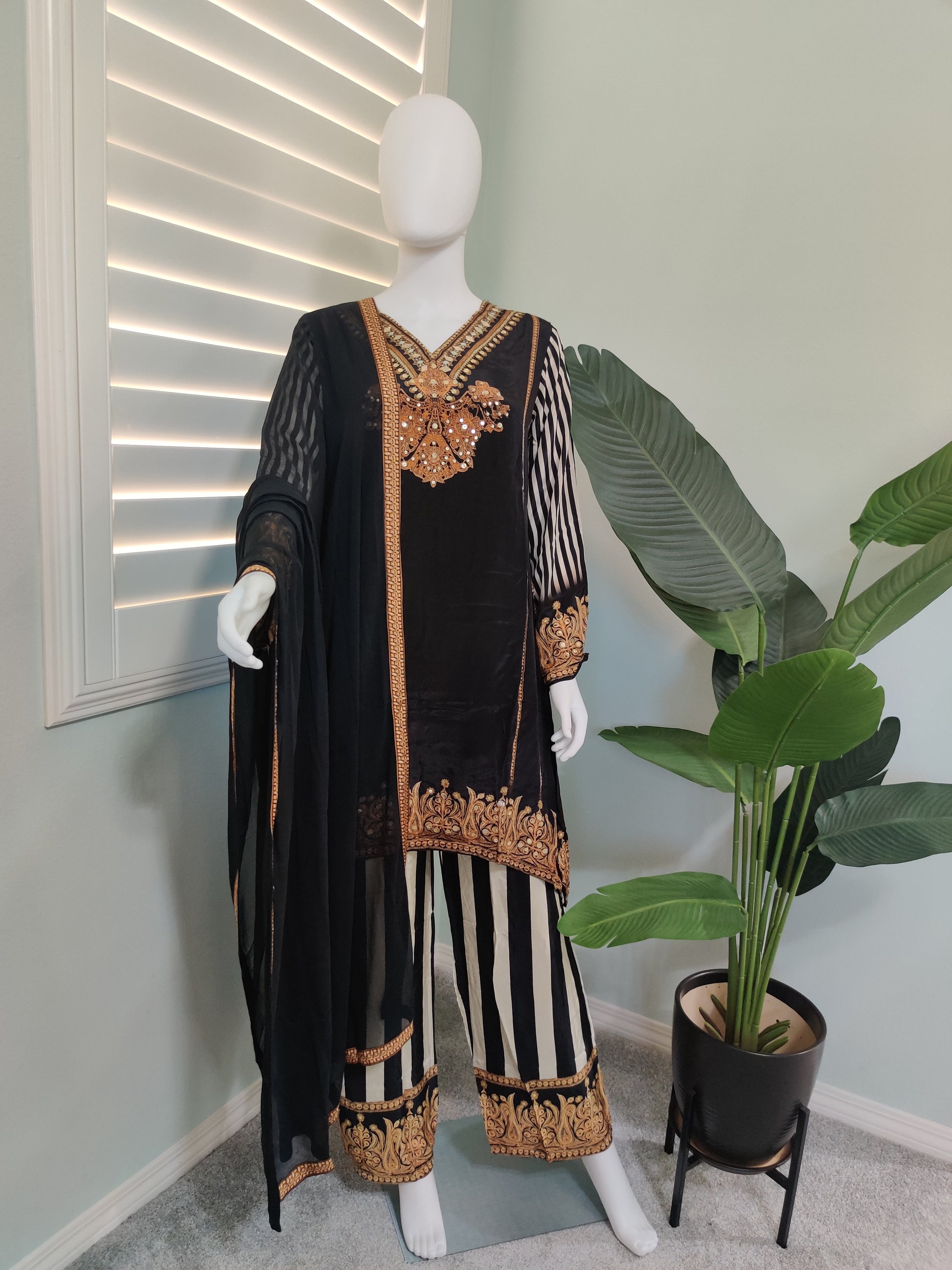 Radiant Regal: Black Crepe Silk Palazzo Kurta Set