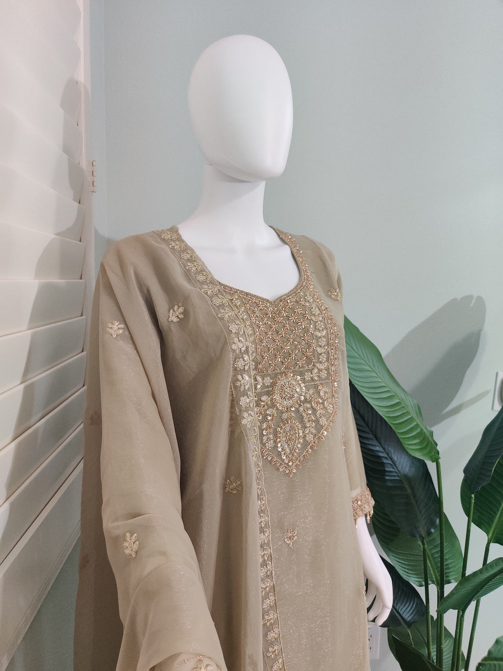 Pakistani Handwork Embroidered Plazzo Kurta Set