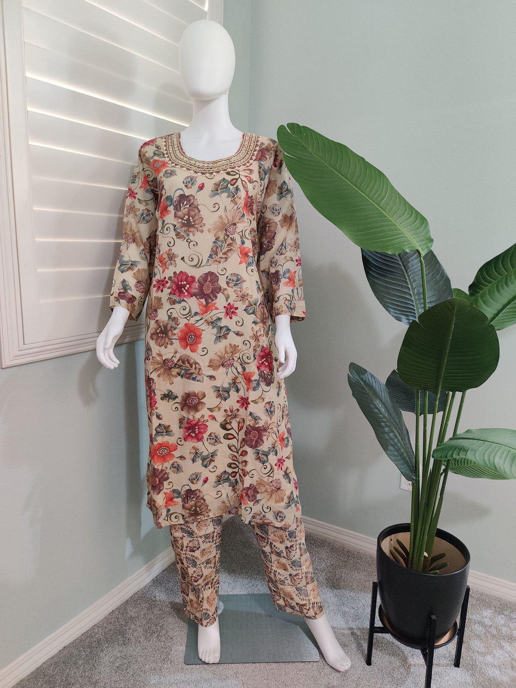 Floral Elegance Cotton Kurta Set (Plus Size)