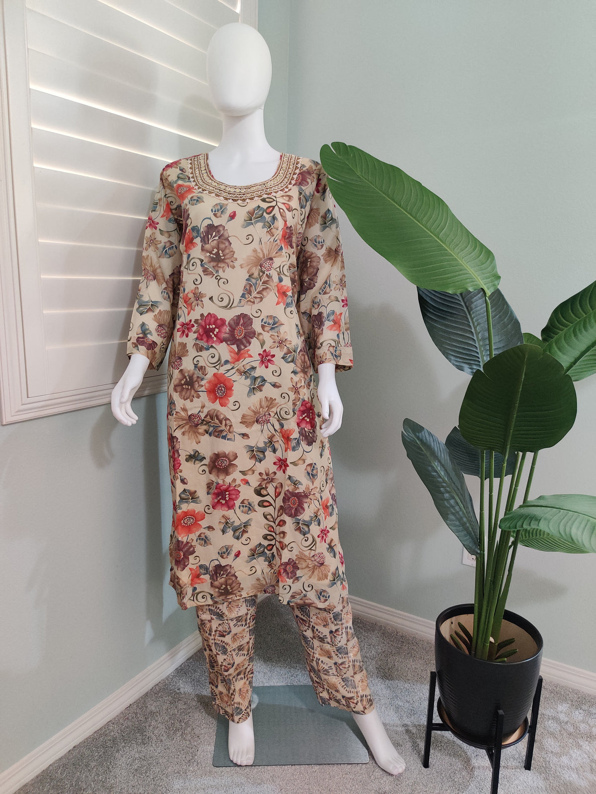 Floral Elegance Cotton Kurta Set (Plus Size)