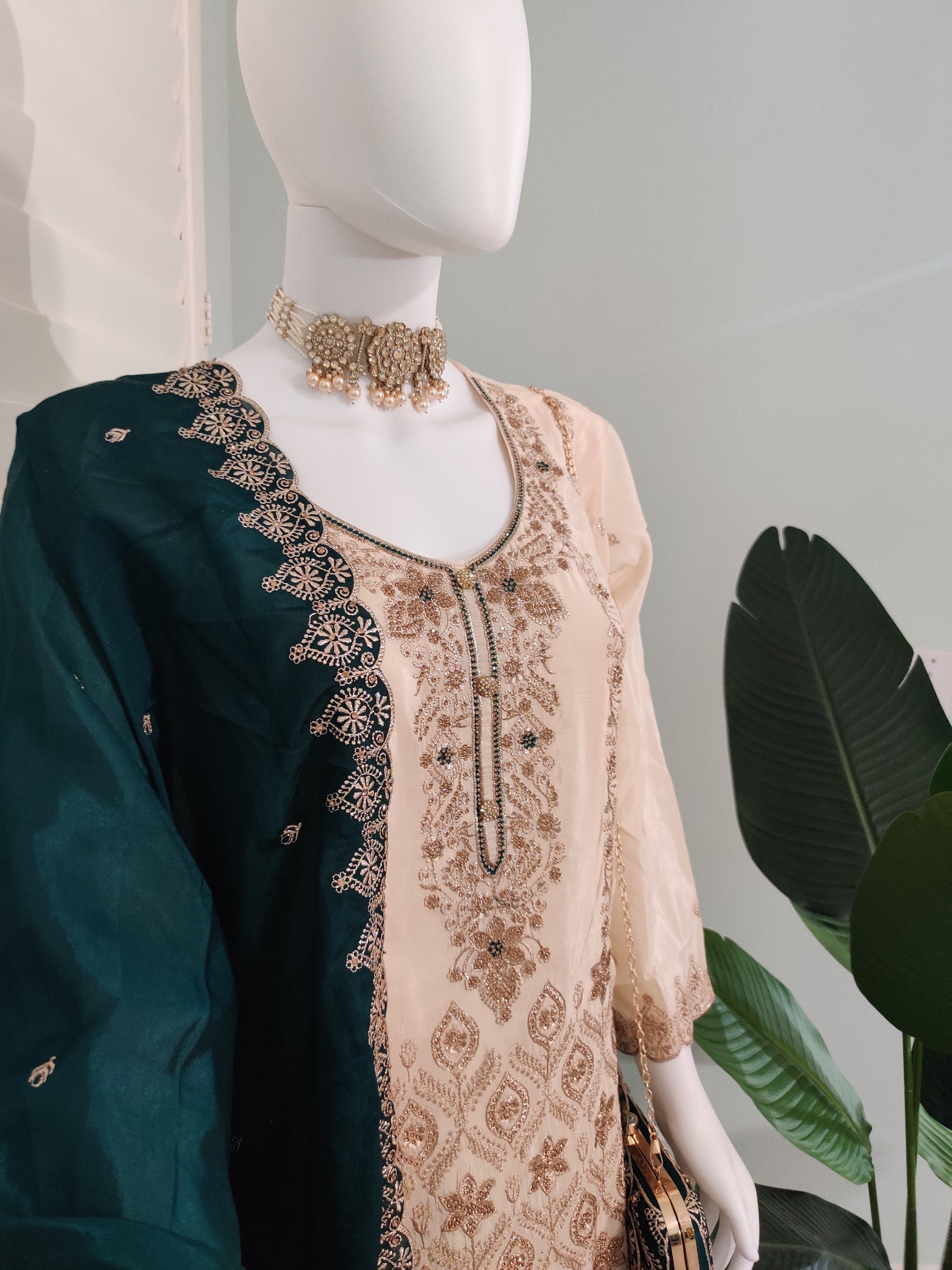 Glass Organza Embroidered Straight Pant Kurta set with Matching Purse