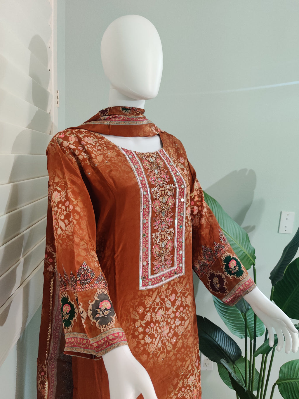 Crepe Silk Printed Mirror-Work Kurta Set