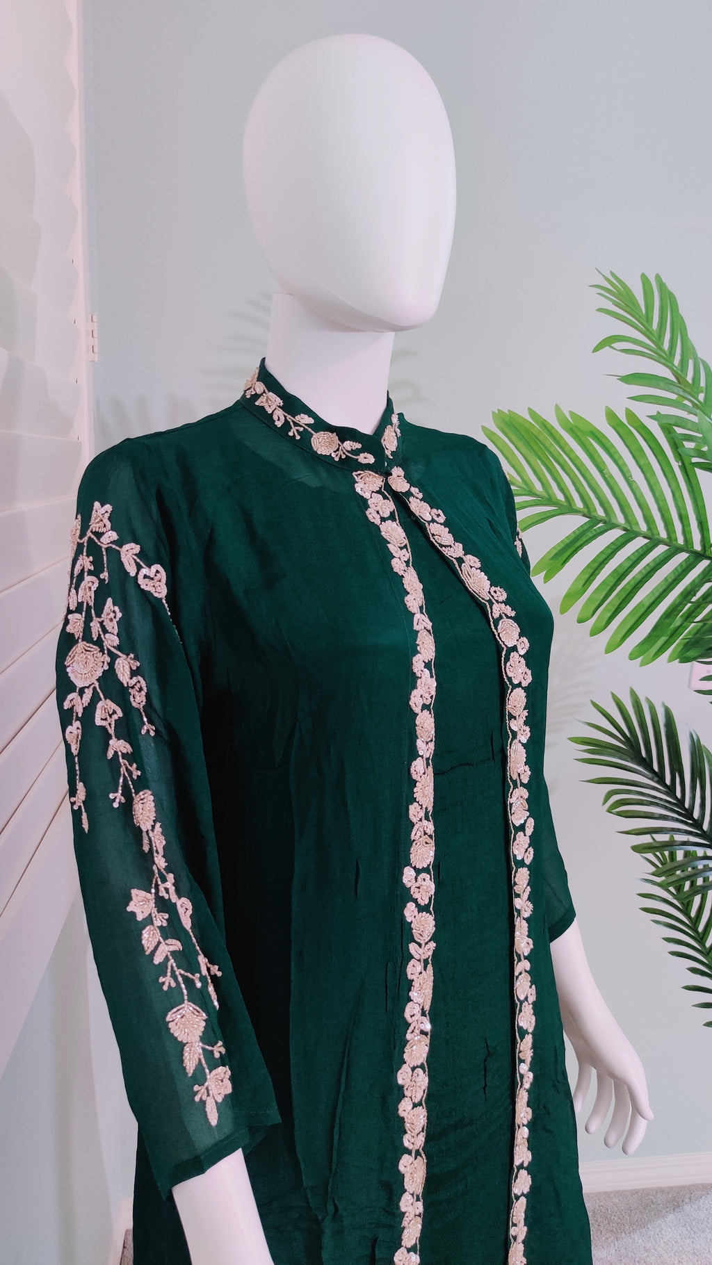 ✨ Bottle Green Elegance with Intricate Hand Embroidery