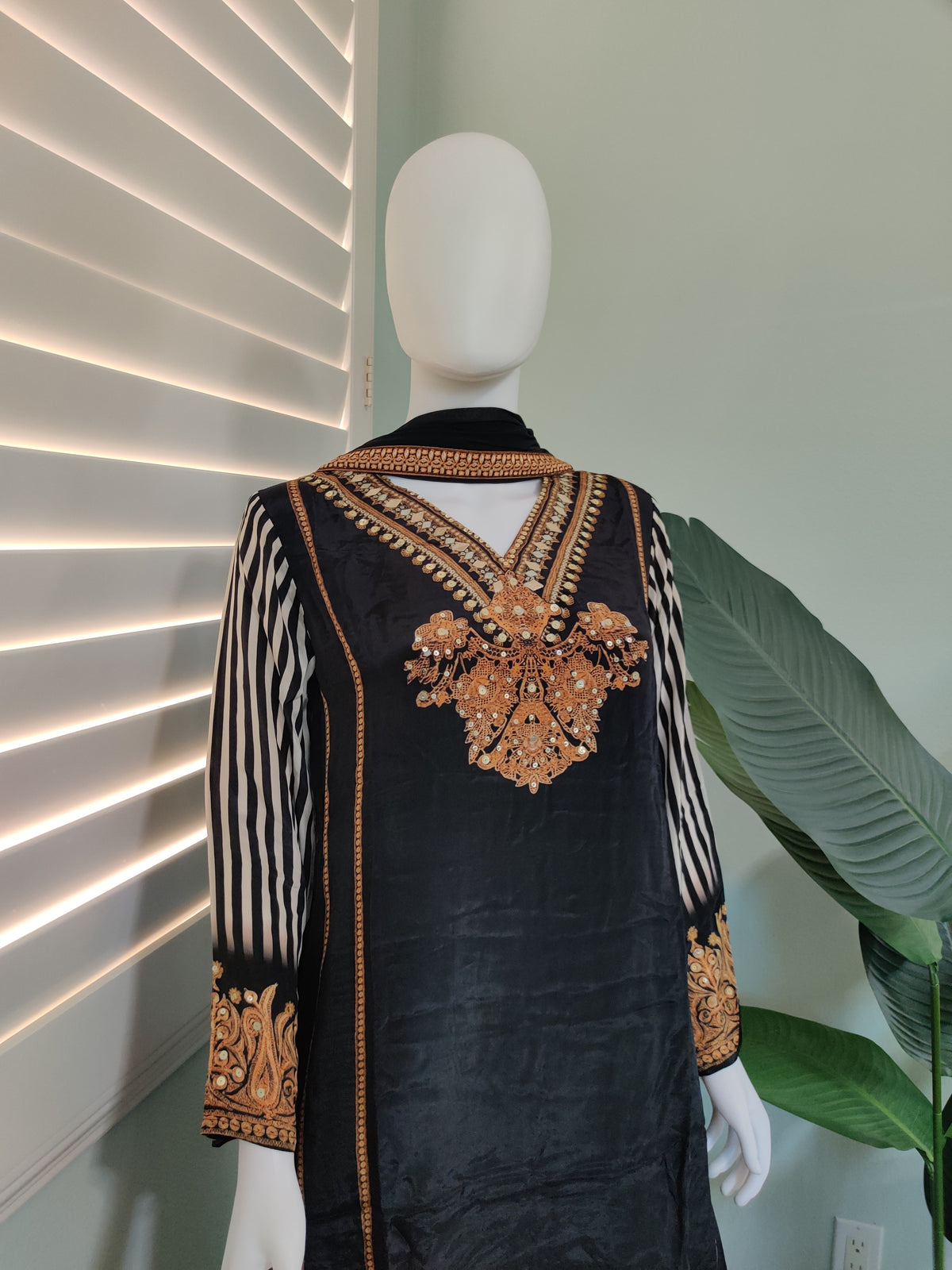 Radiant Regal: Black Crepe Silk Palazzo Kurta Set