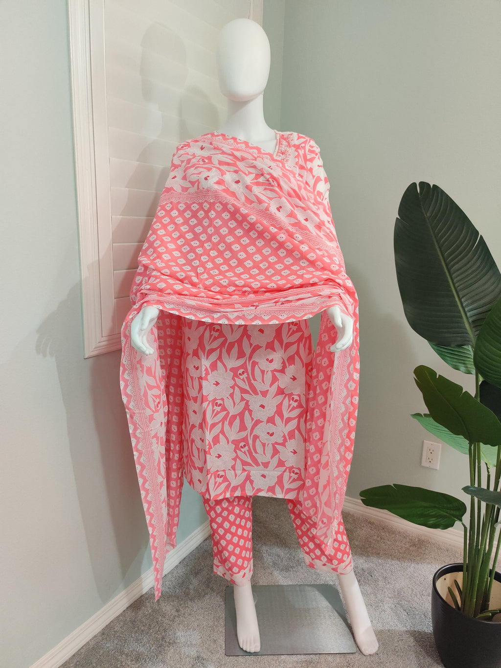 Light Pink Summer Wear Printed Cotton Kurta Set