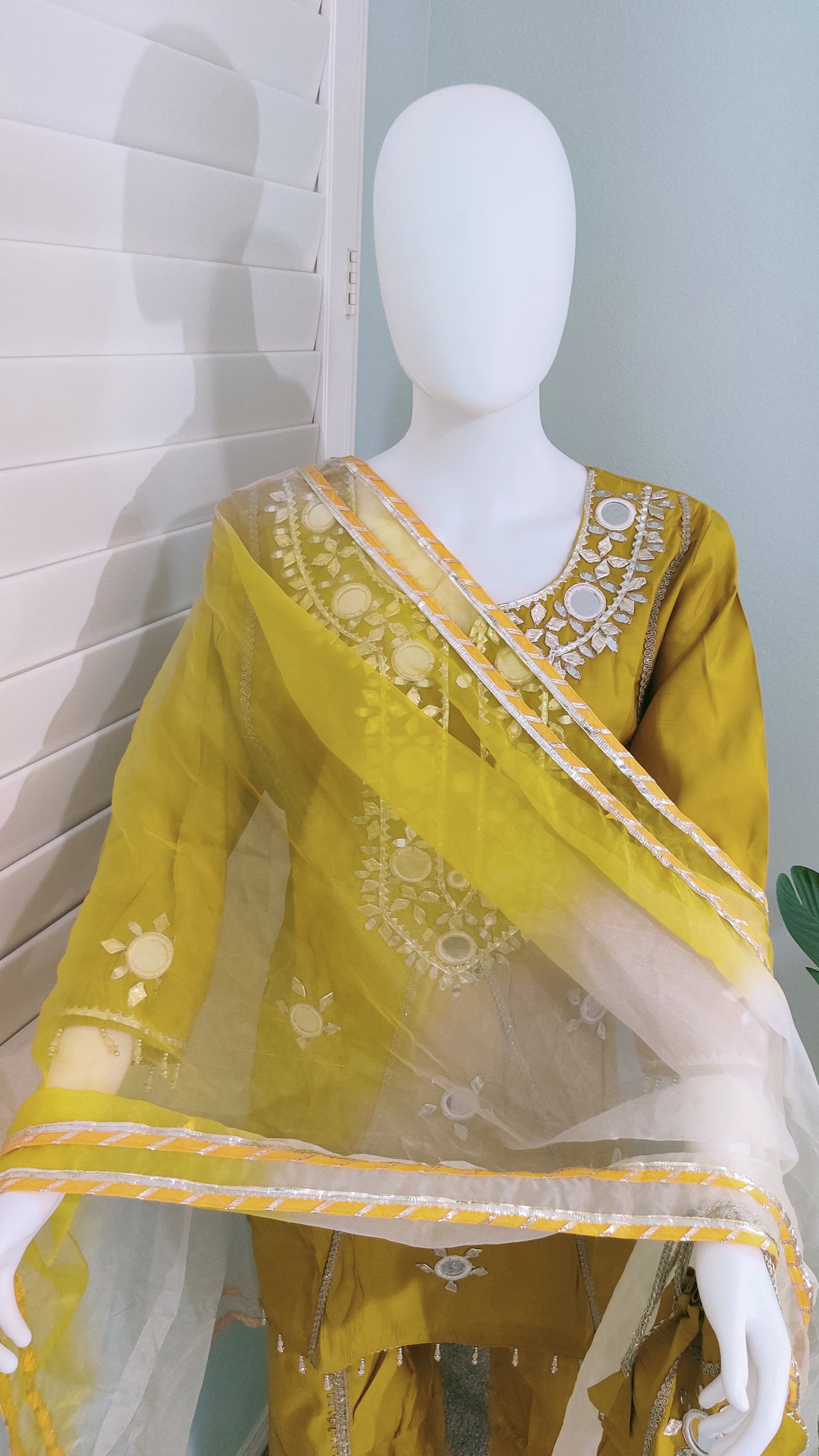 Radiance Kurta Set – Mustard & Lavender