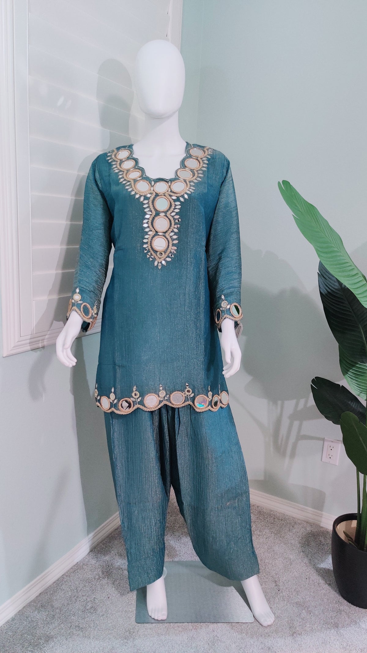💙 Crushed Tissue Shimmer Farshi Salwar suit set