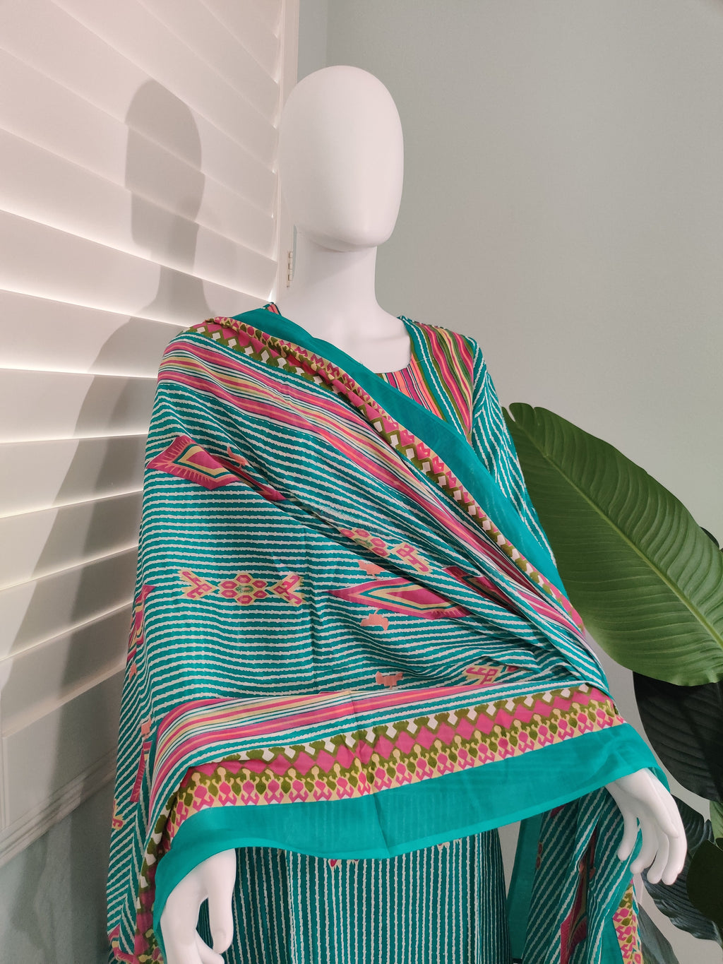 Turquoise Garden Printed Cotton Kurta Set (Plus Size)