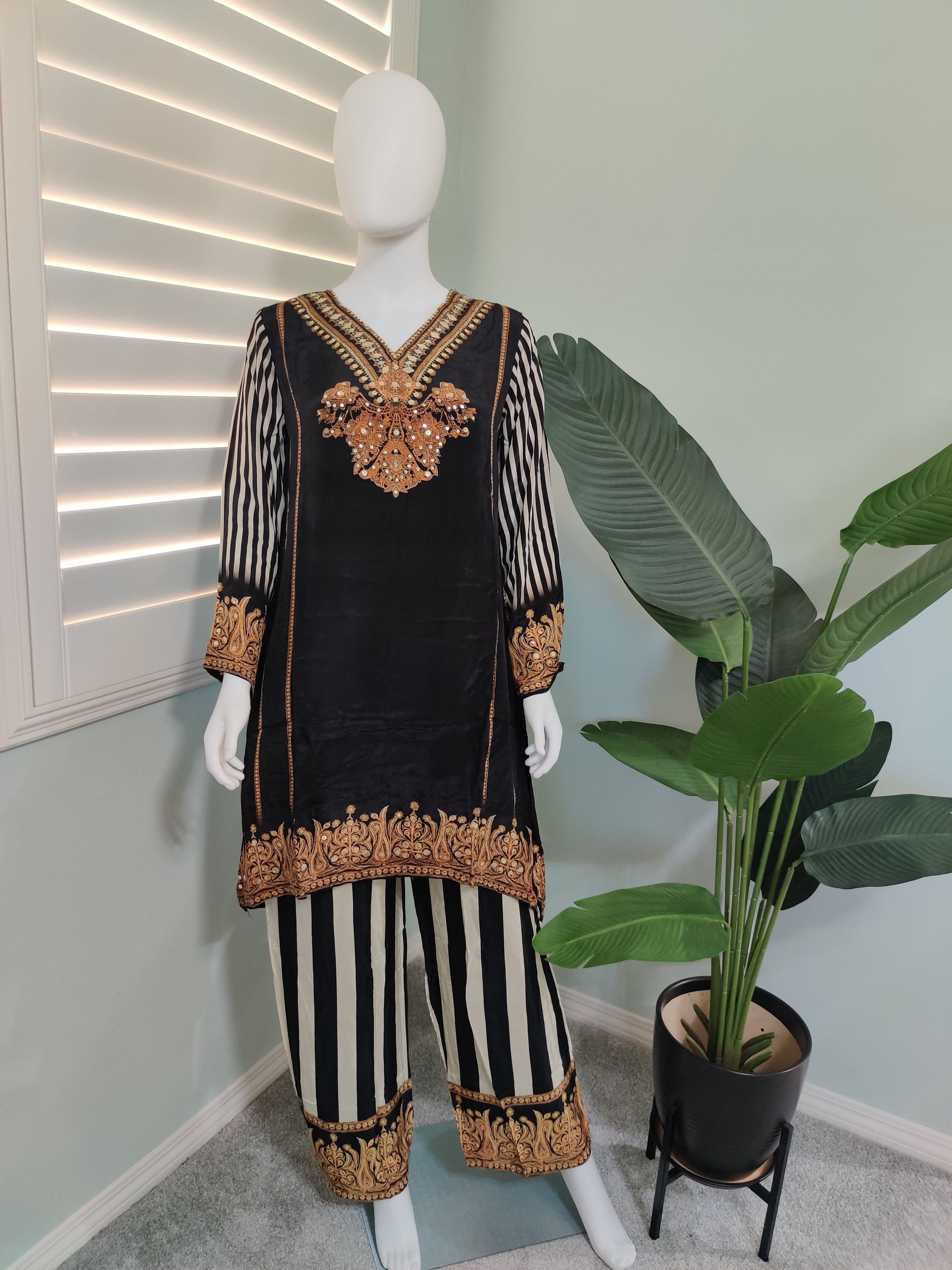 Radiant Regal: Black Crepe Silk Palazzo Kurta Set
