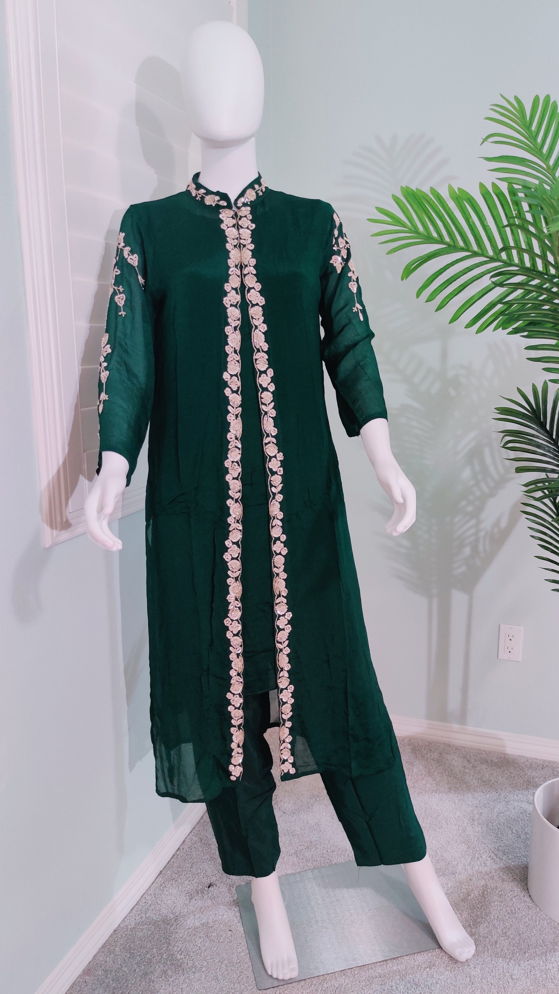 ✨ Bottle Green Elegance with Intricate Hand Embroidery