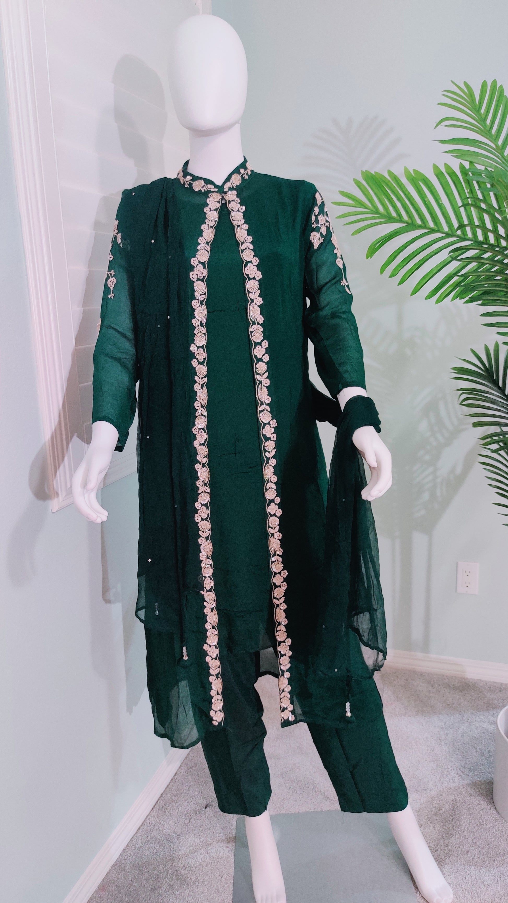 ✨ Bottle Green Elegance with Intricate Hand Embroidery