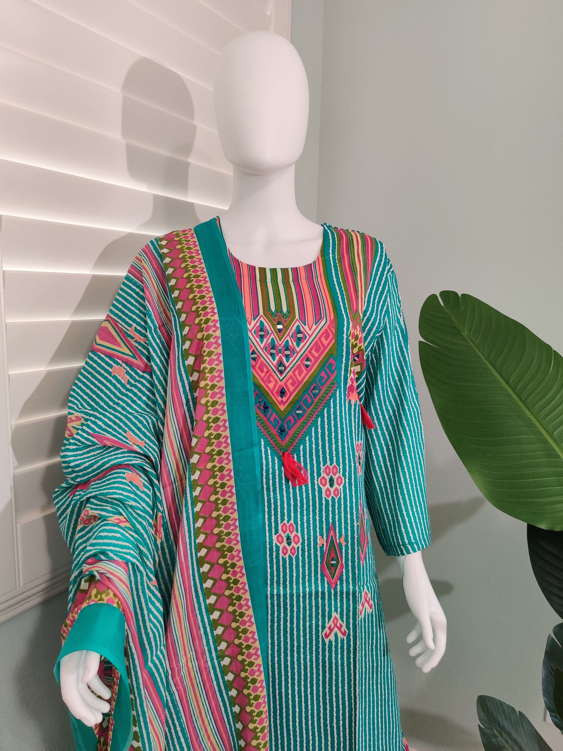 Turquoise Garden Printed Cotton Kurta Set (Plus Size)