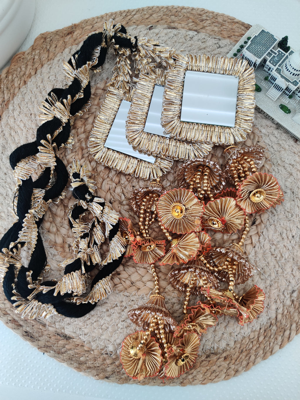 Mirror Work Plus Gotta Work Parandas