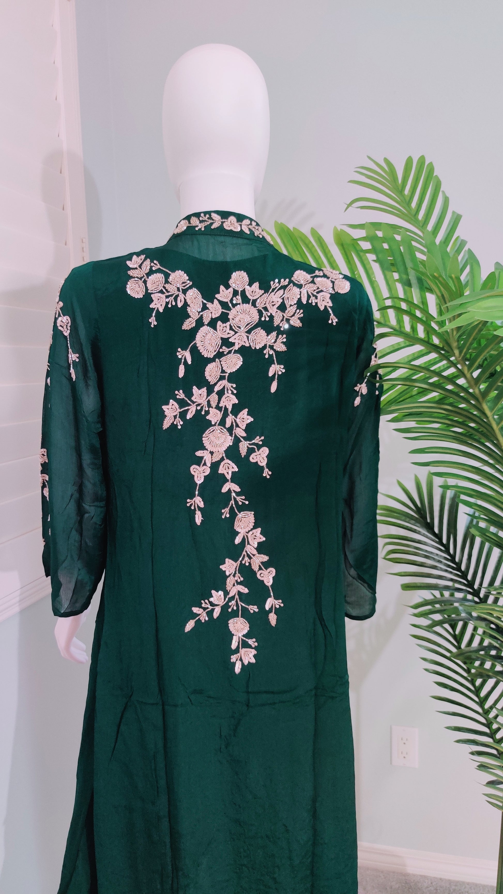 ✨ Bottle Green Elegance with Intricate Hand Embroidery