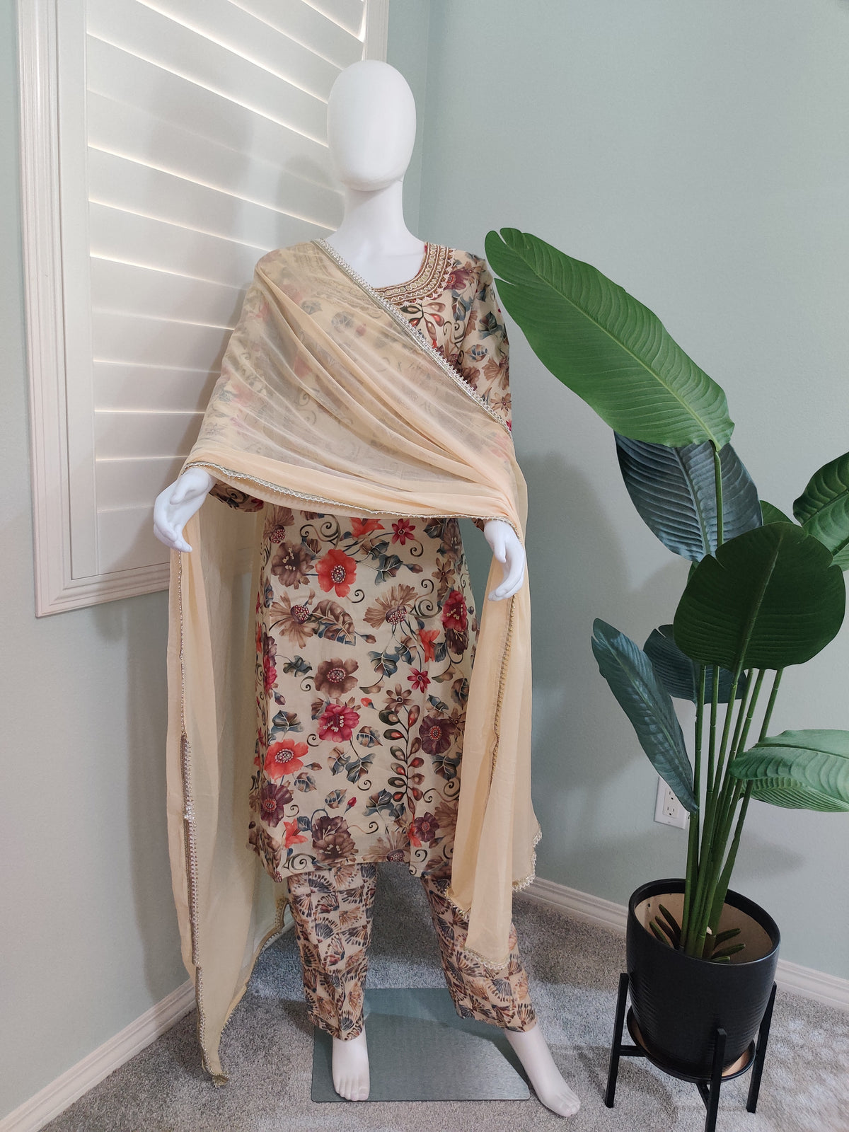 Floral Elegance Cotton Kurta Set (Plus Size)