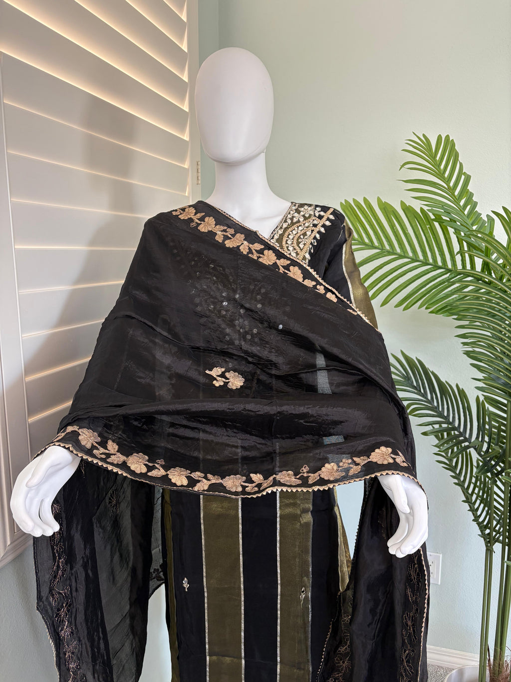 Black and Olive Embroidered Straight Pant Kurta set