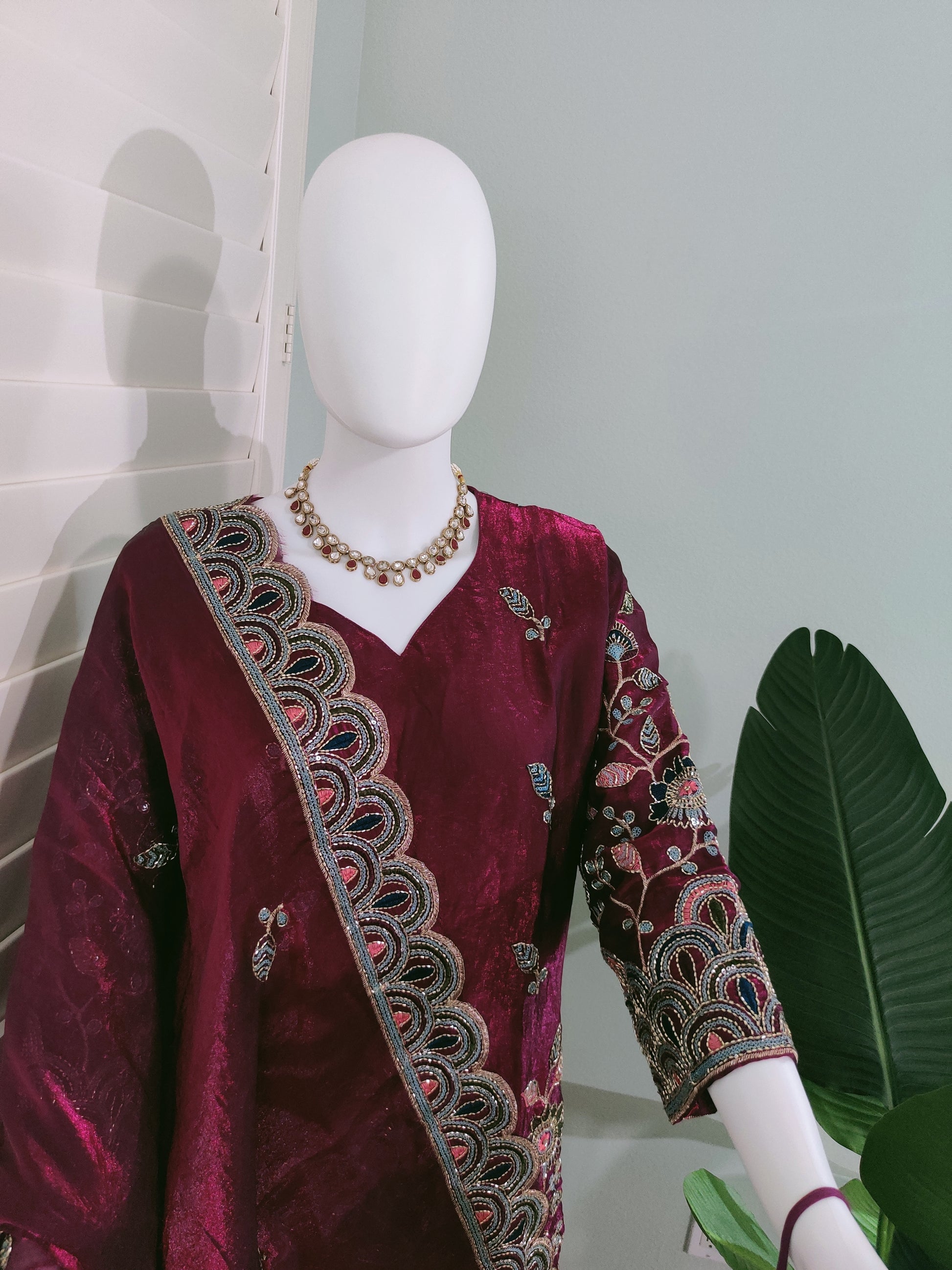 Plus Size Plazzo Suit set in Tissue Shimmer with Potli