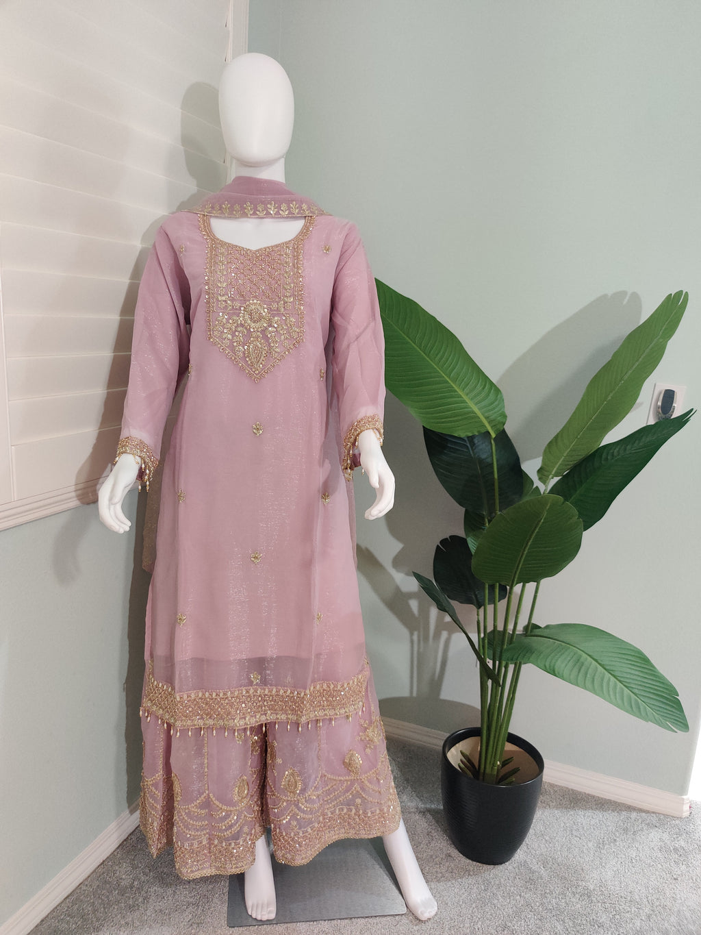 Pakistani Handwork Embroidered Plazzo Kurta Set